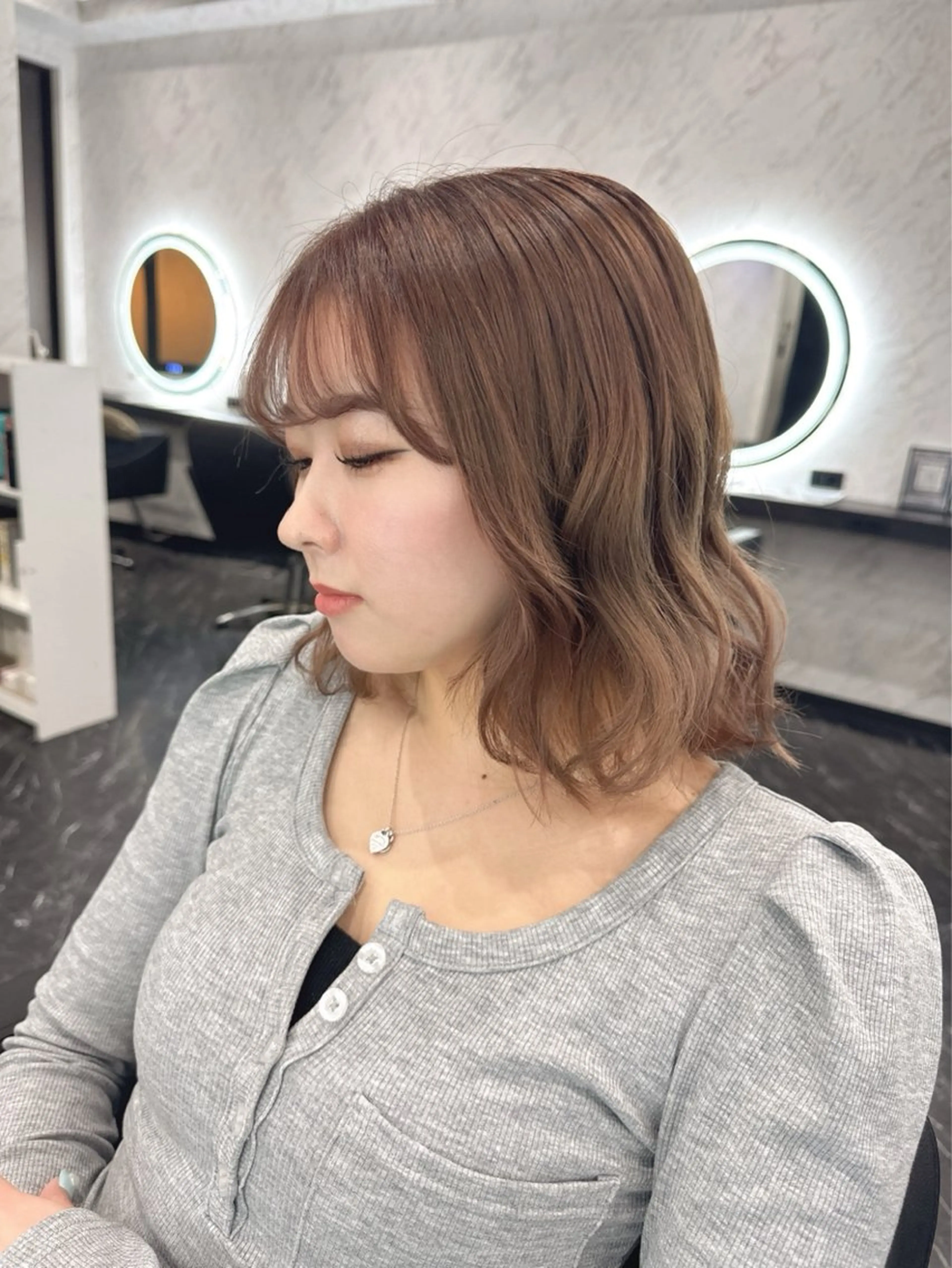 カラー 神谷 咲笑のヘアスタイル