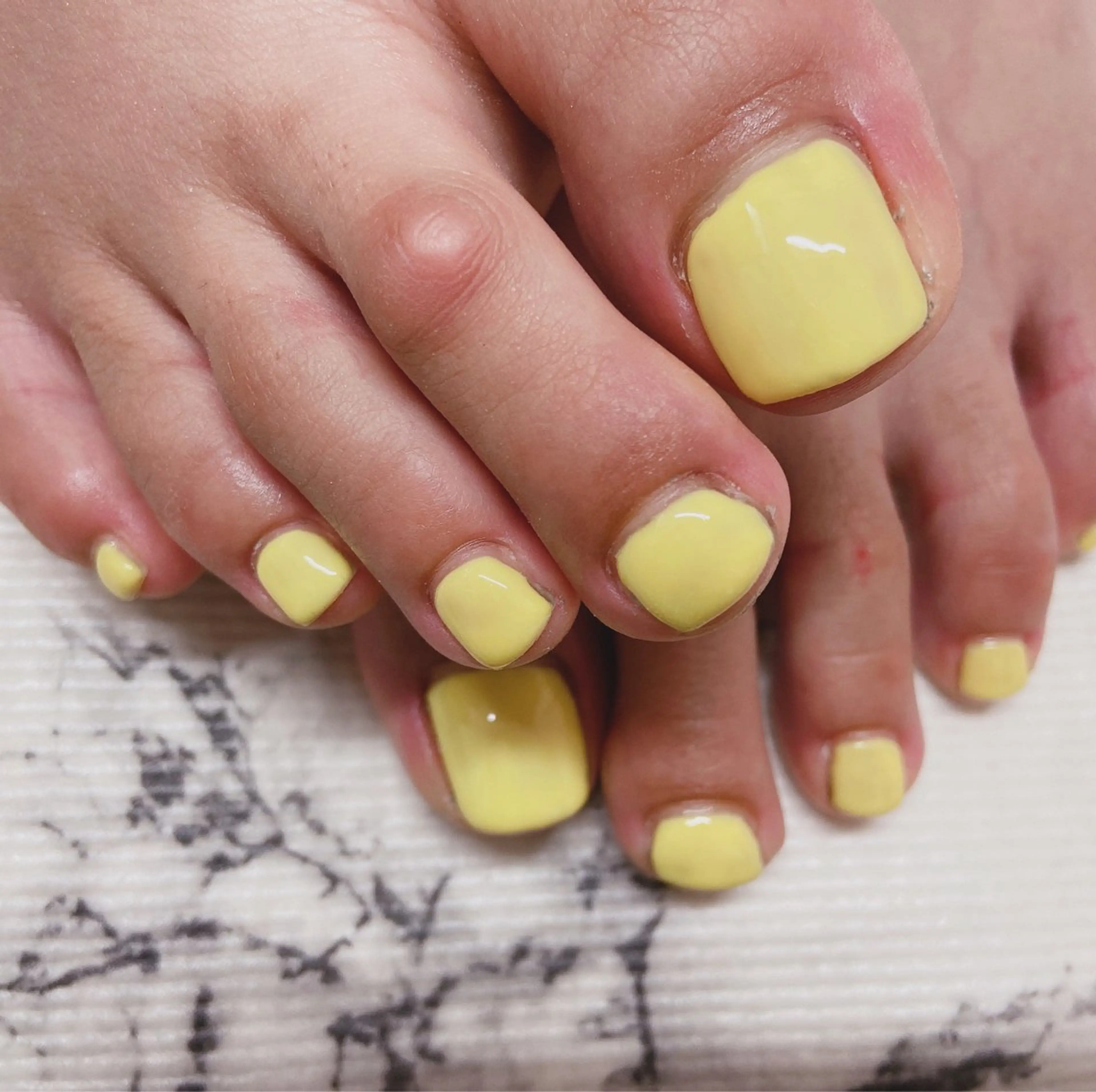 ネイル フットネイル ジェルネイル マグネットネイル オフィスネイル ワンカラーネイル フットネイル nail salon Berry所属・前田 りかのネイルデザイン