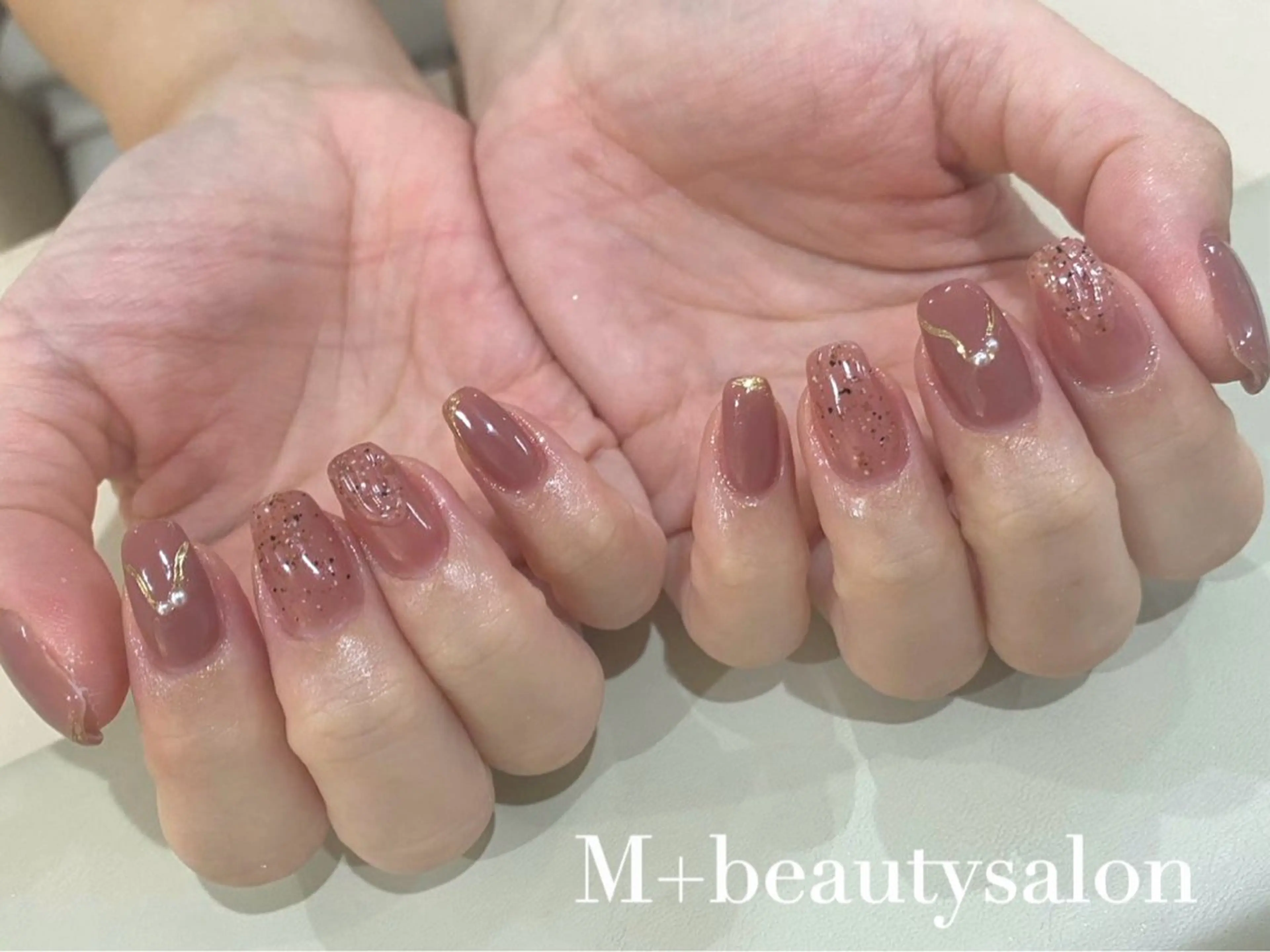 ネイル M+  Beauty Salonのネイルデザイン