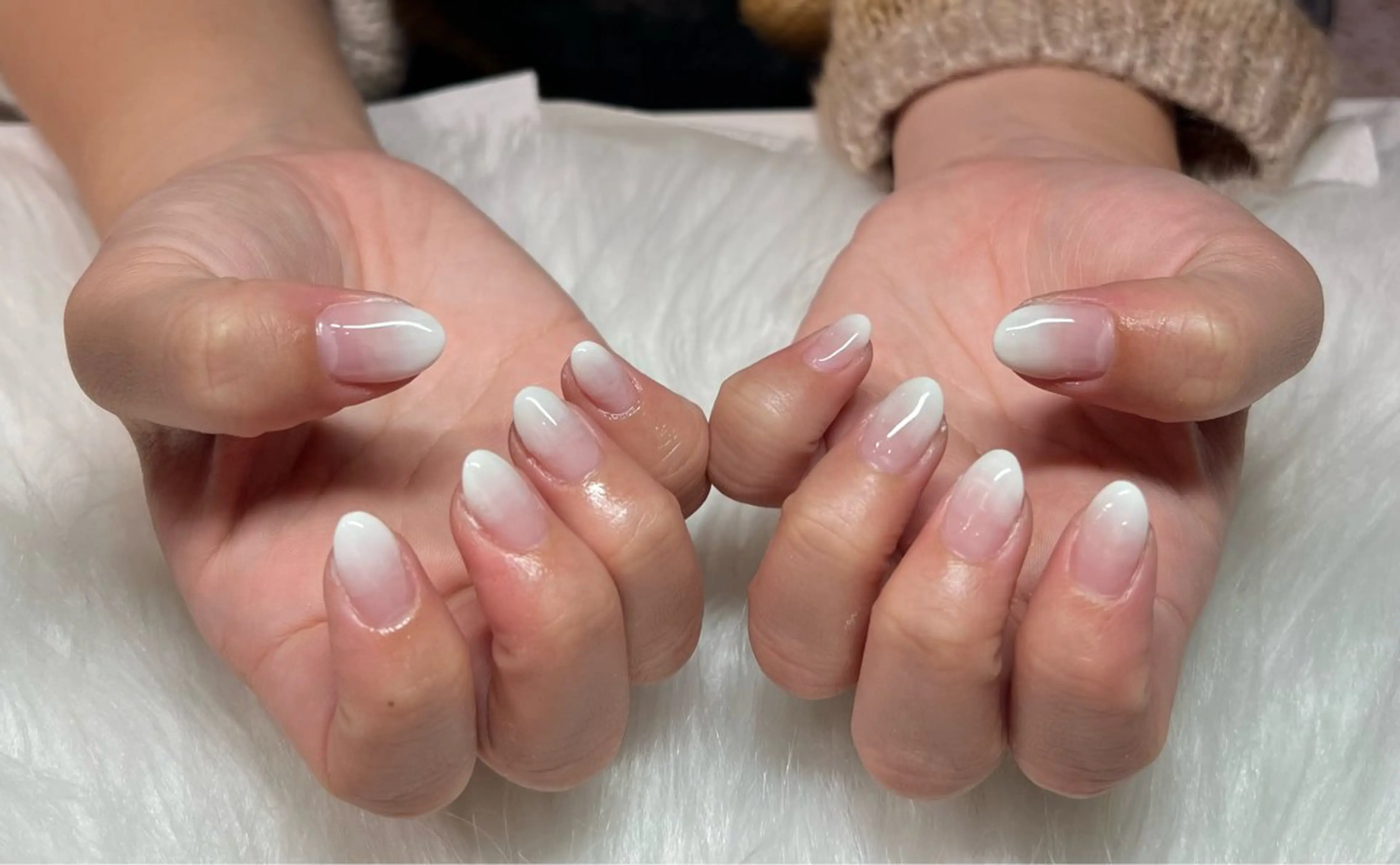 ネイル グラデーション Roy心斎橋 石川のネイルデザイン