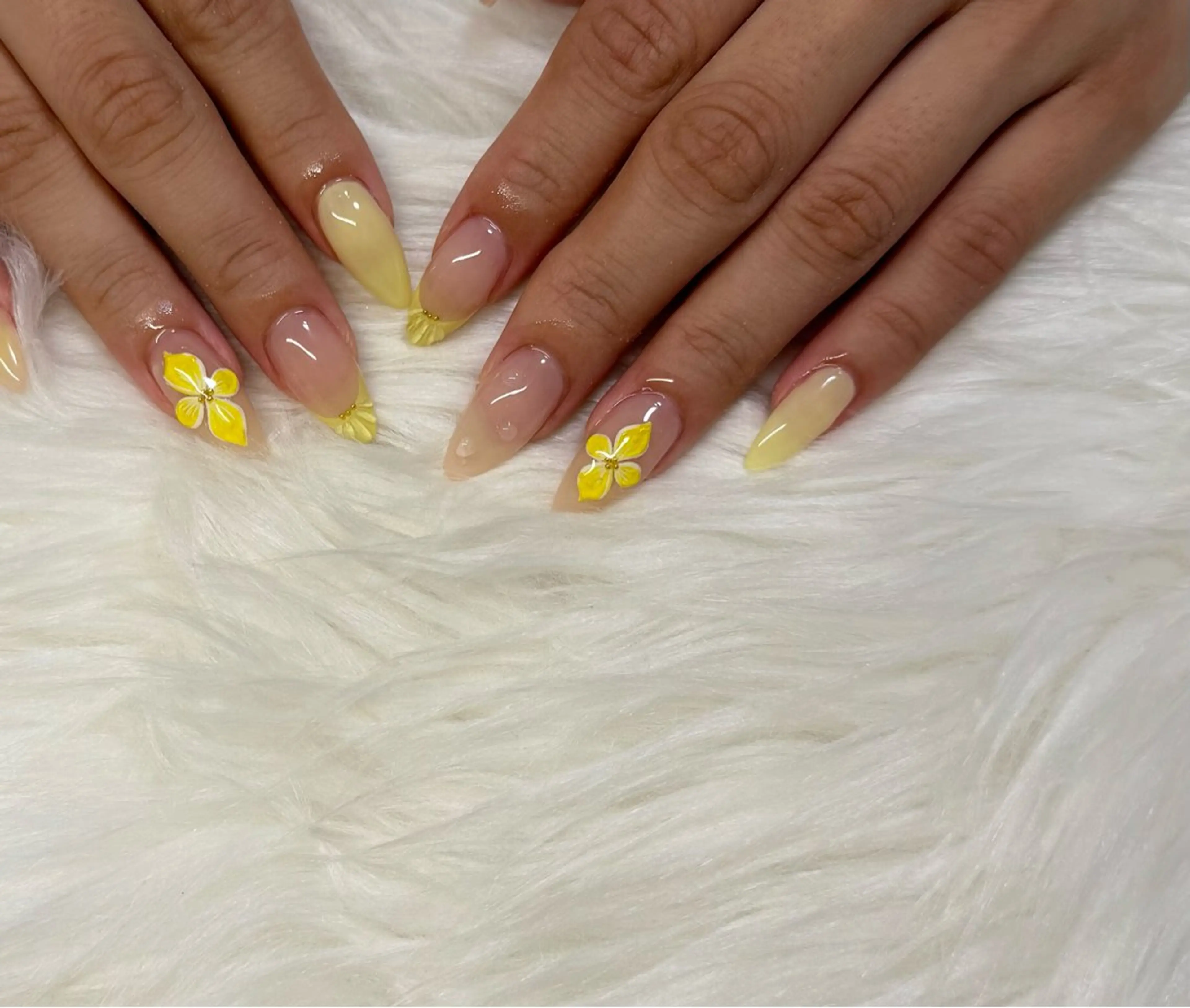 ネイル nailsalon R.のネイルデザイン