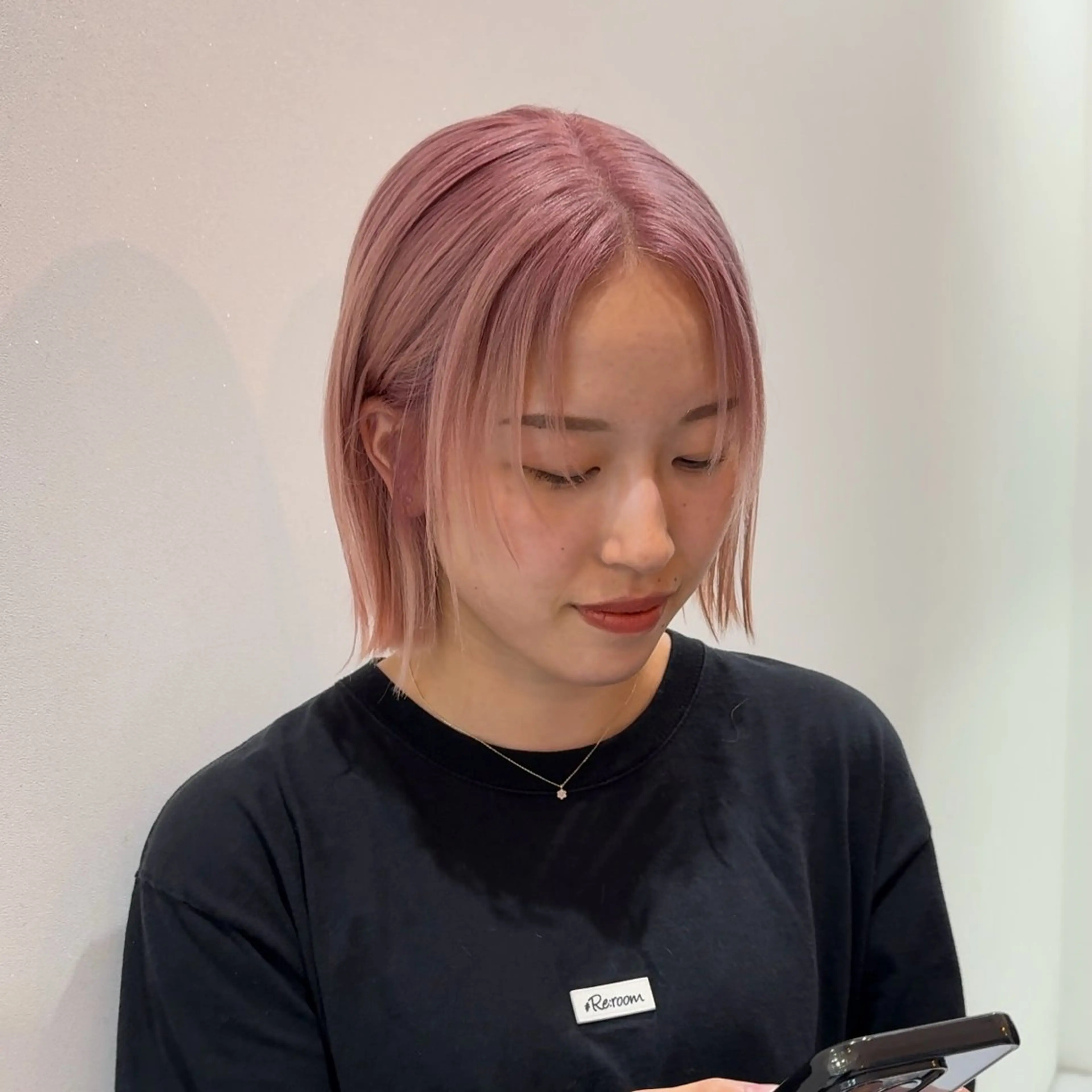 カラー DEAN サナのヘアスタイル