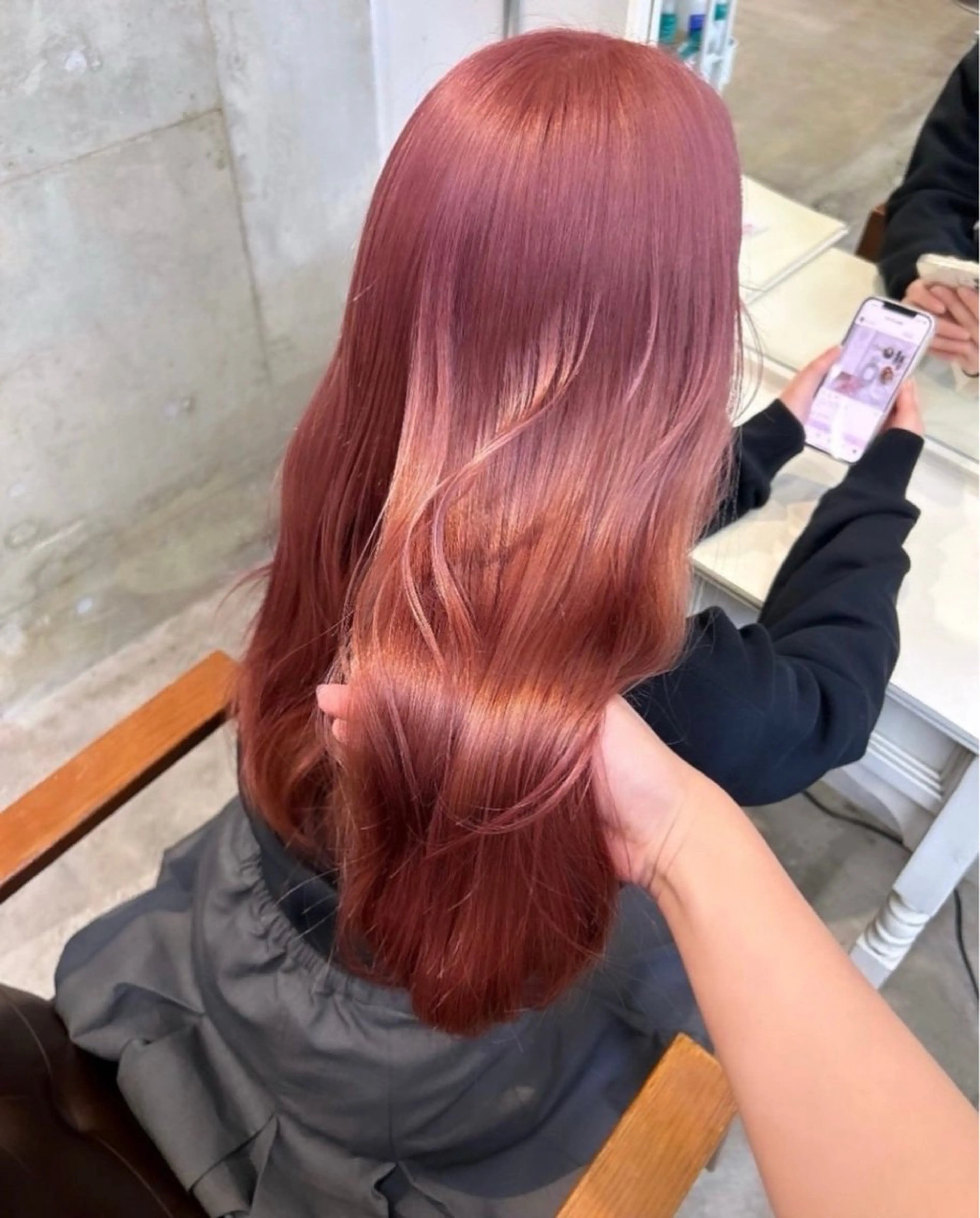 【火曜日限定u-24】ダブルカラー➕✨ミルボントリートメント✨（ロング料金＋1000円）の写真