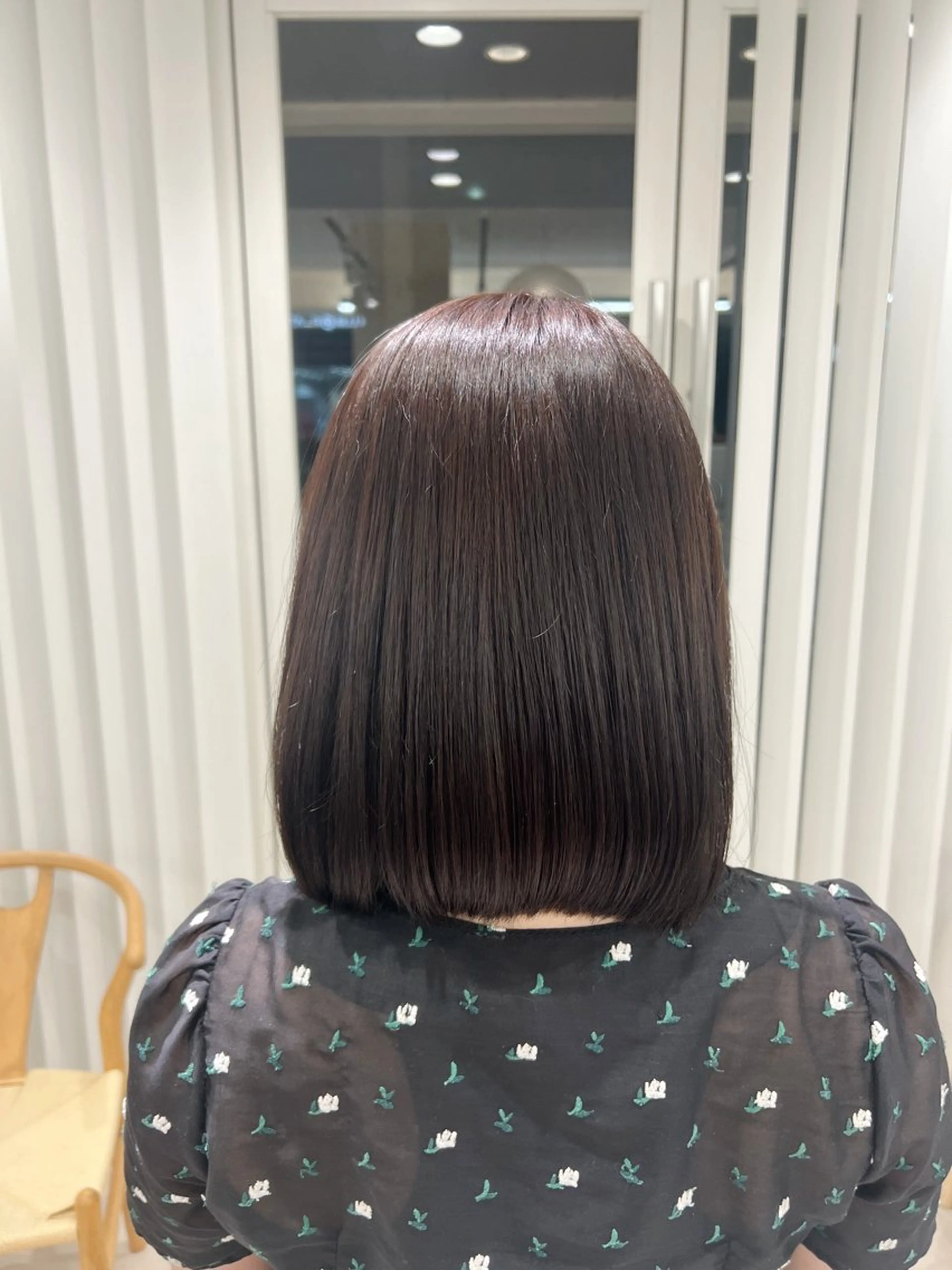 ミディアム カラー ブラウンカラー 透明感カラー ラベンダーカラー ラベンダーブラウン トリートメント ヘアカラー トリートメント 艶カラー/透明感 /ヒグチアオイのヘアスタイル