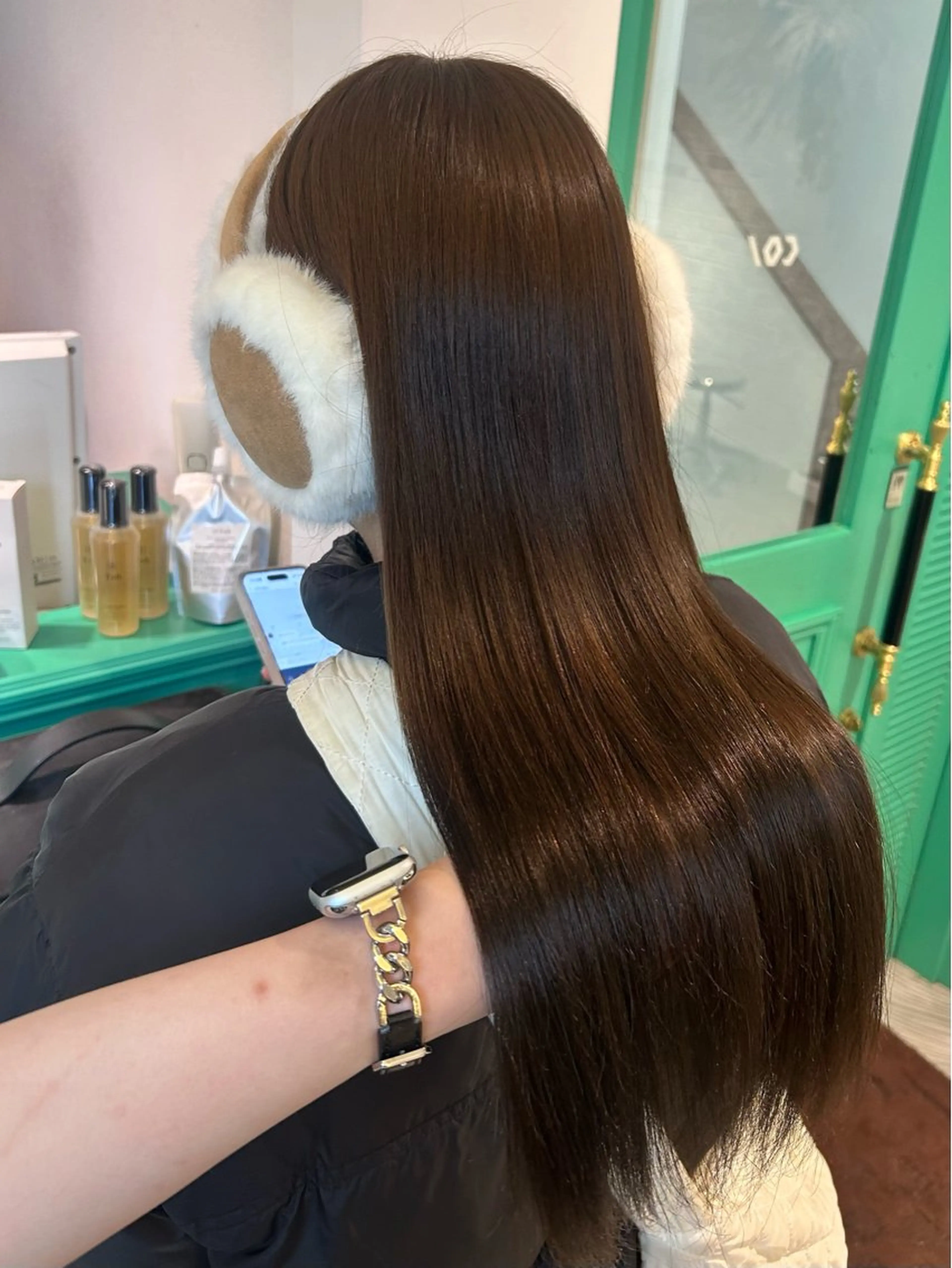 ロング カット ヘアカラー col oodori所属・宮川 あかりのヘアスタイル