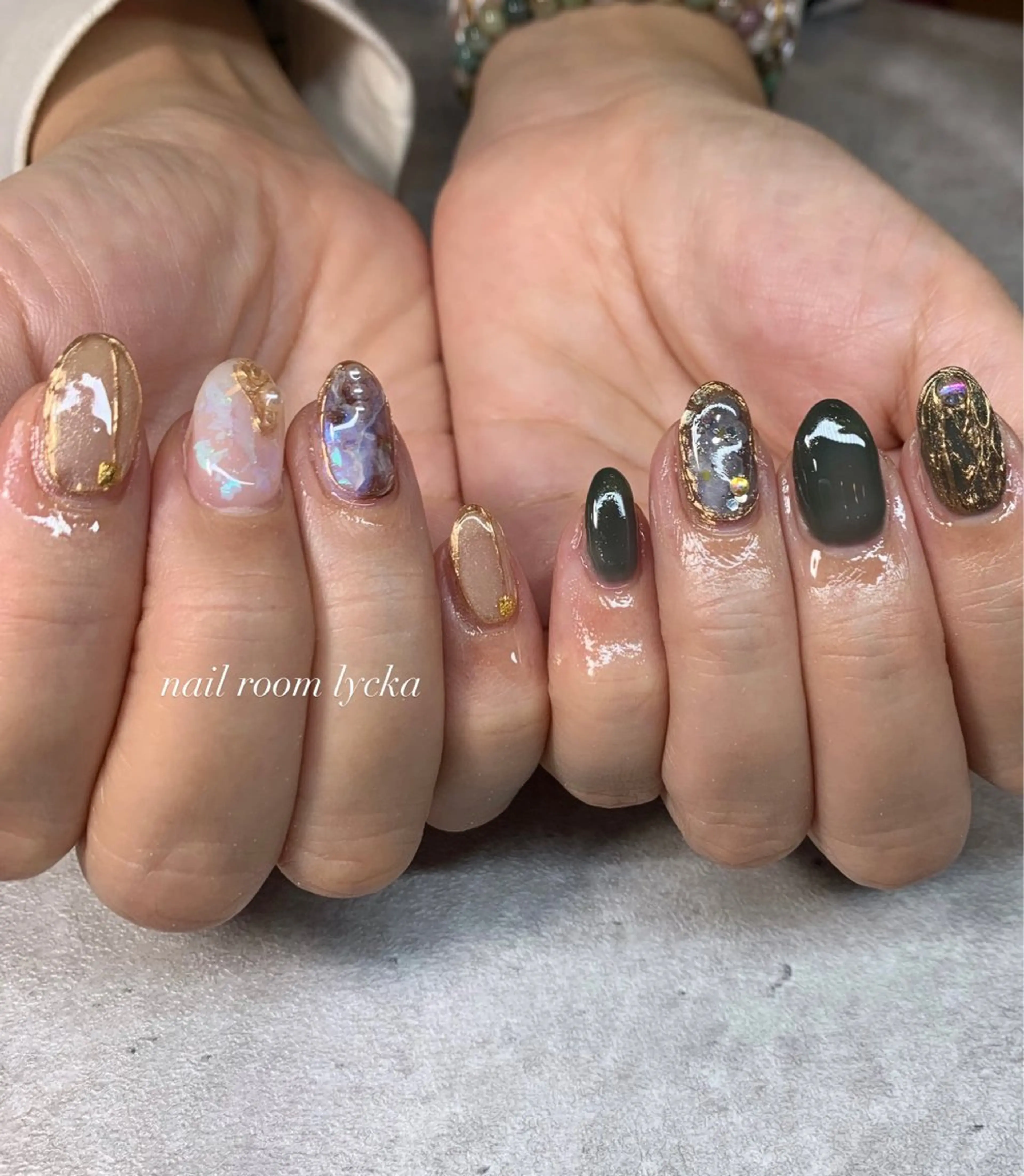 ネイル ﾈｲﾙﾙｰﾑﾘｯｶ 𝐦𝐚𝐲𝐮のネイルデザイン