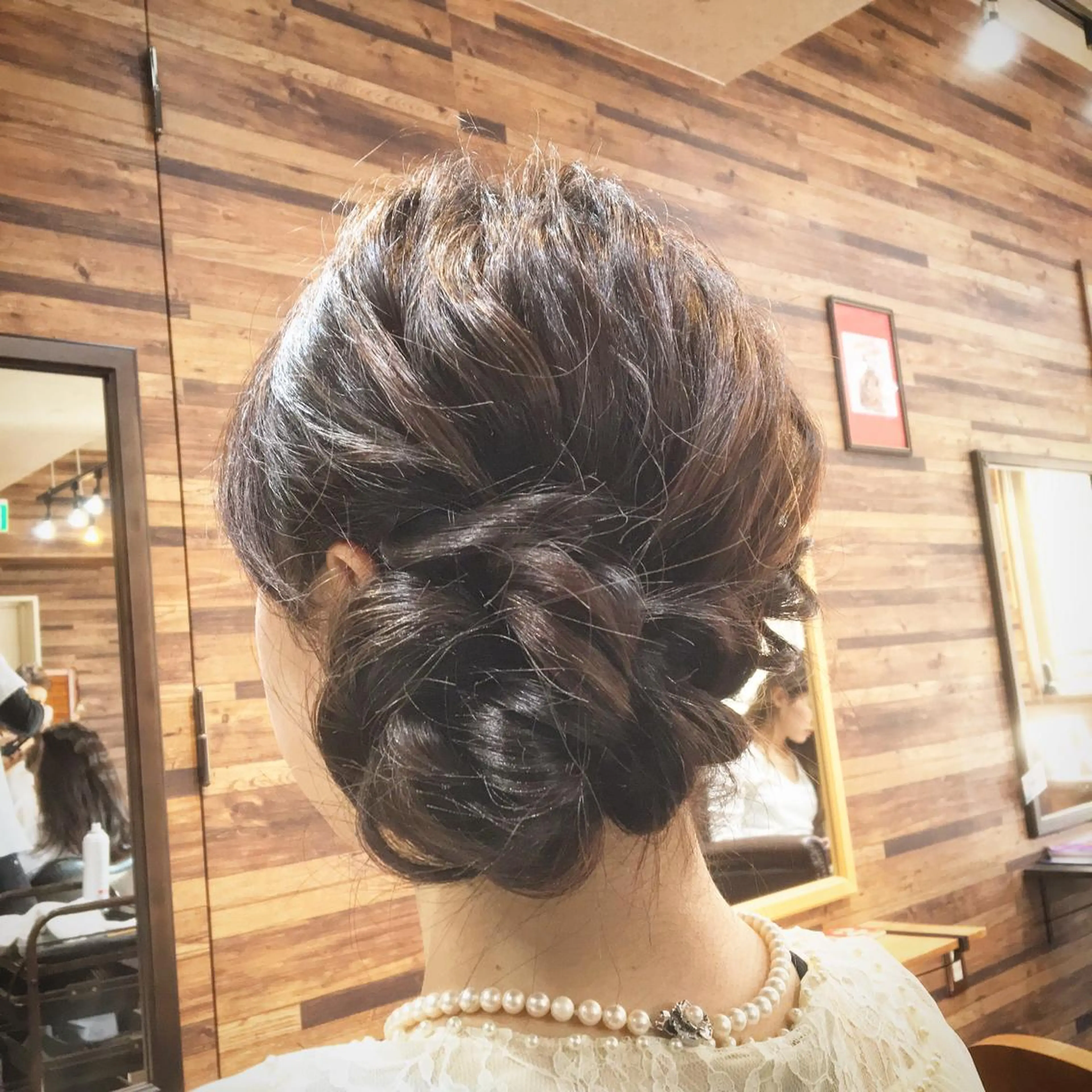 セミロング ヘアアレンジ 三つ編み MITSU ✂️のヘアスタイル
