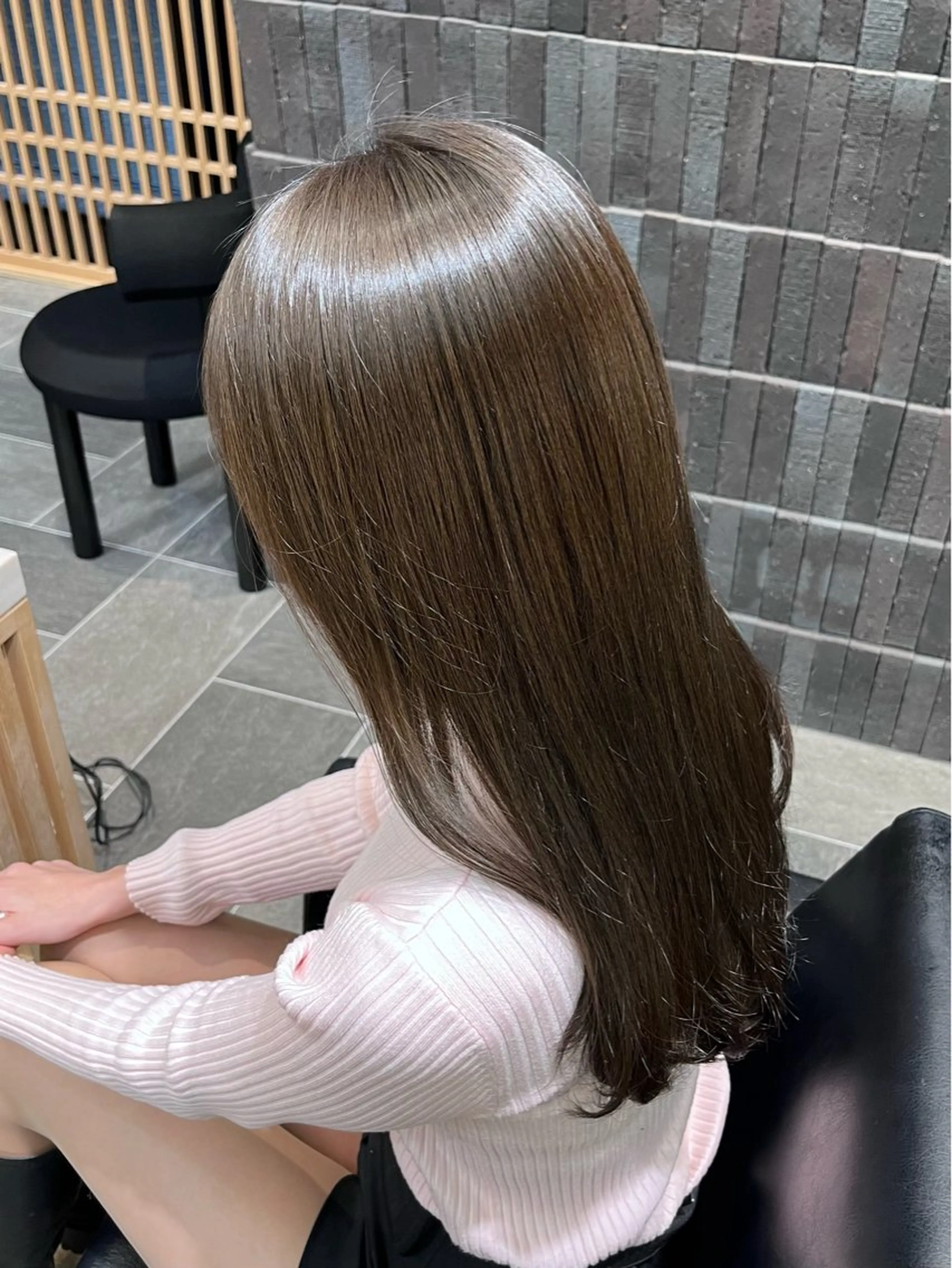 ロング カラー カット ヘアカラー トリートメント LATTE所属・垢抜け顔周り／韓国 ヘア𝑺𝒂𝒌𝒊のヘアスタイル