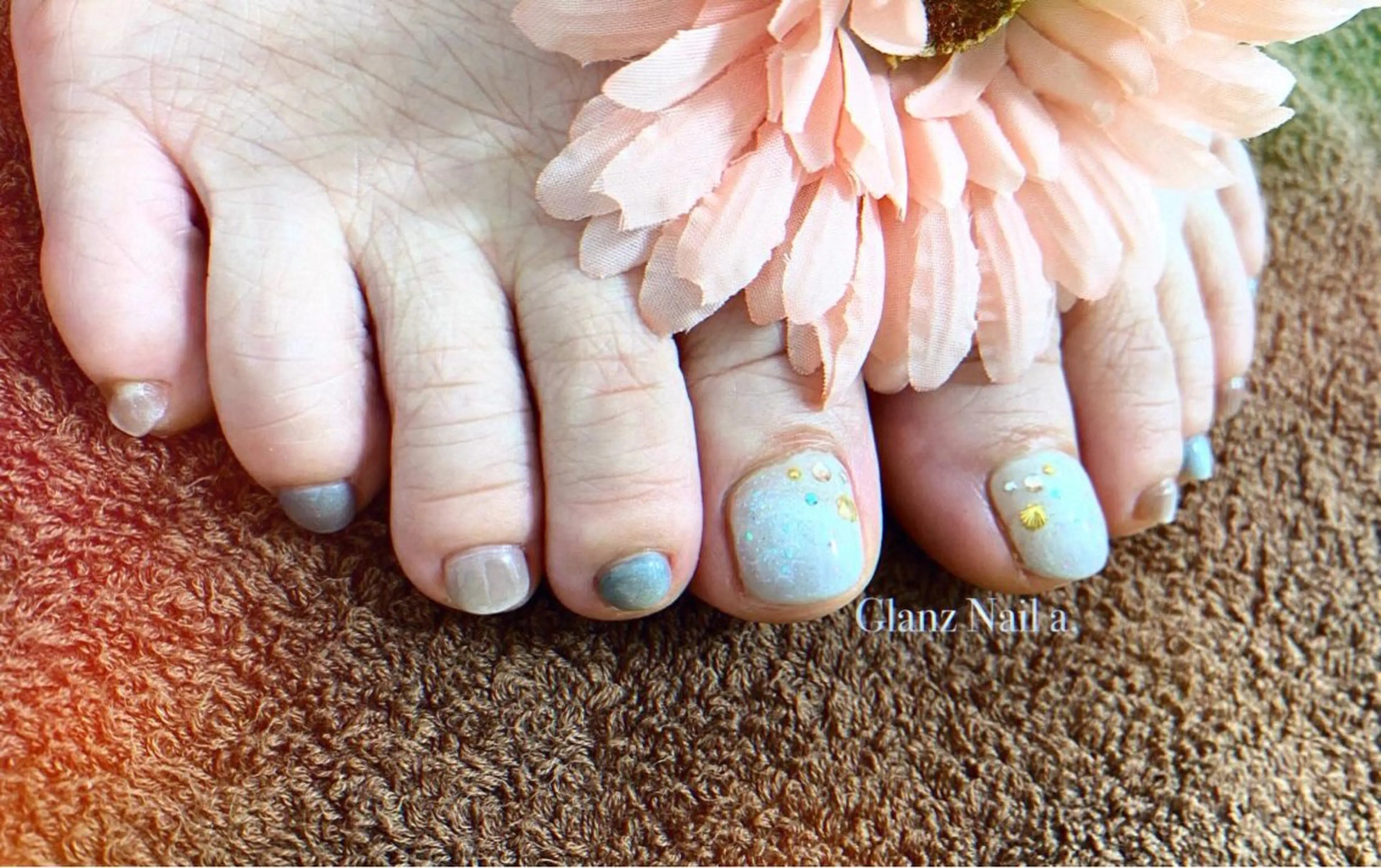 ネイル フットネイル フットネイル Glanz  Nail aのネイルデザイン