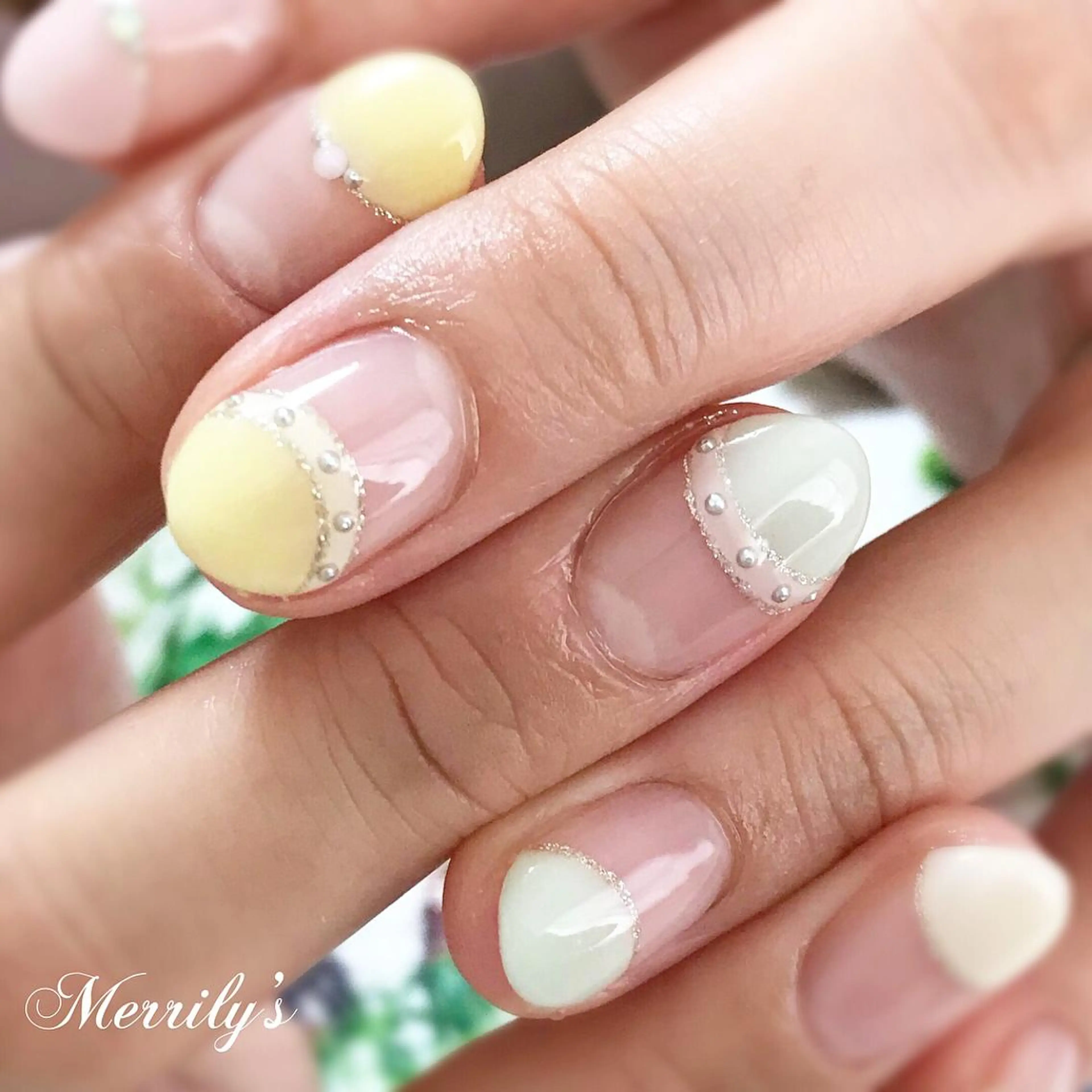 ネイル ストーンネイル Merrily's所属・Merrily's Hagi Minaのネイルデザイン