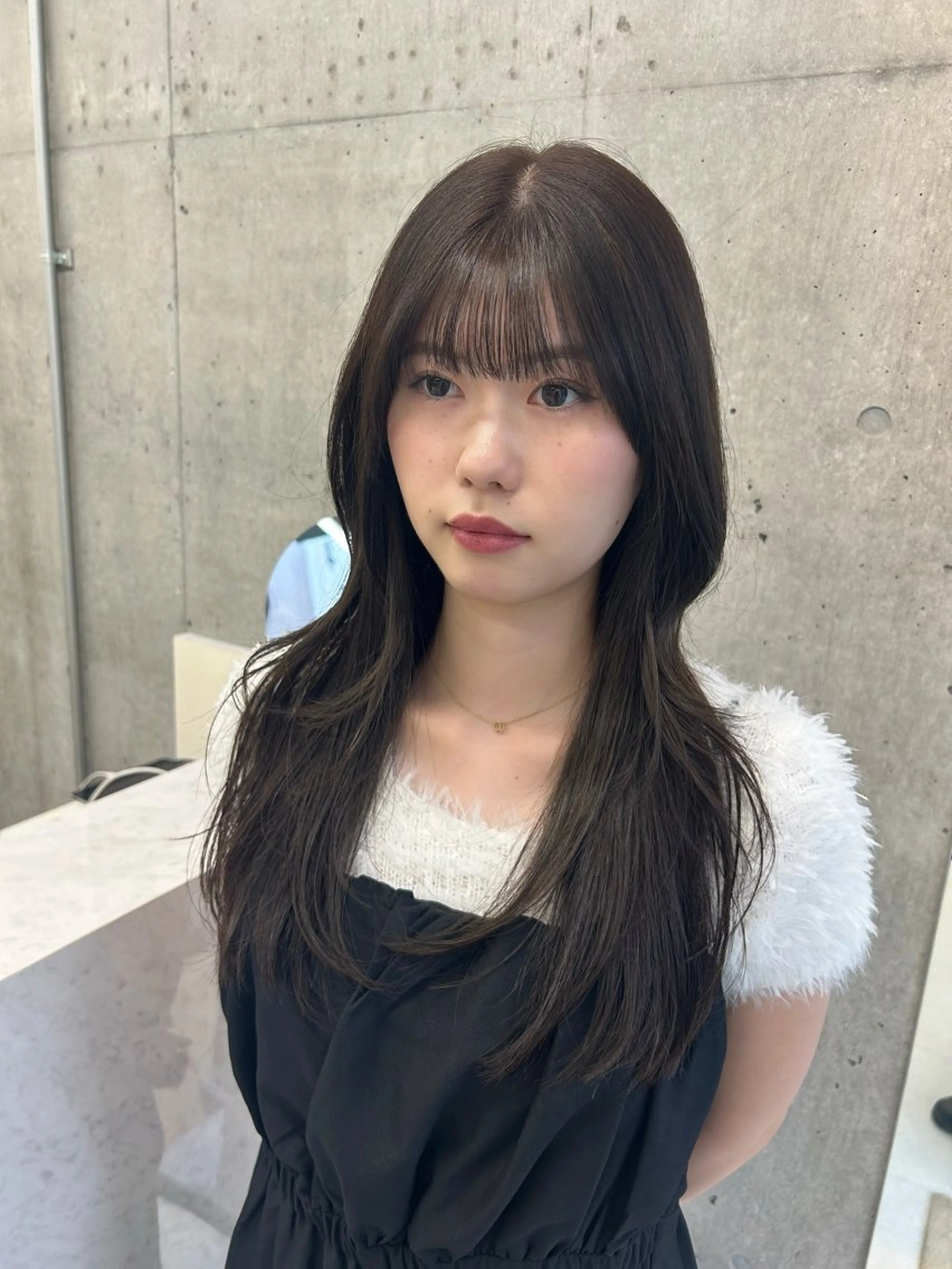 ロング ピンクラベンダー カット ヘアカラー トリートメント Lomalia Yuuka/42🩵のヘアスタイル