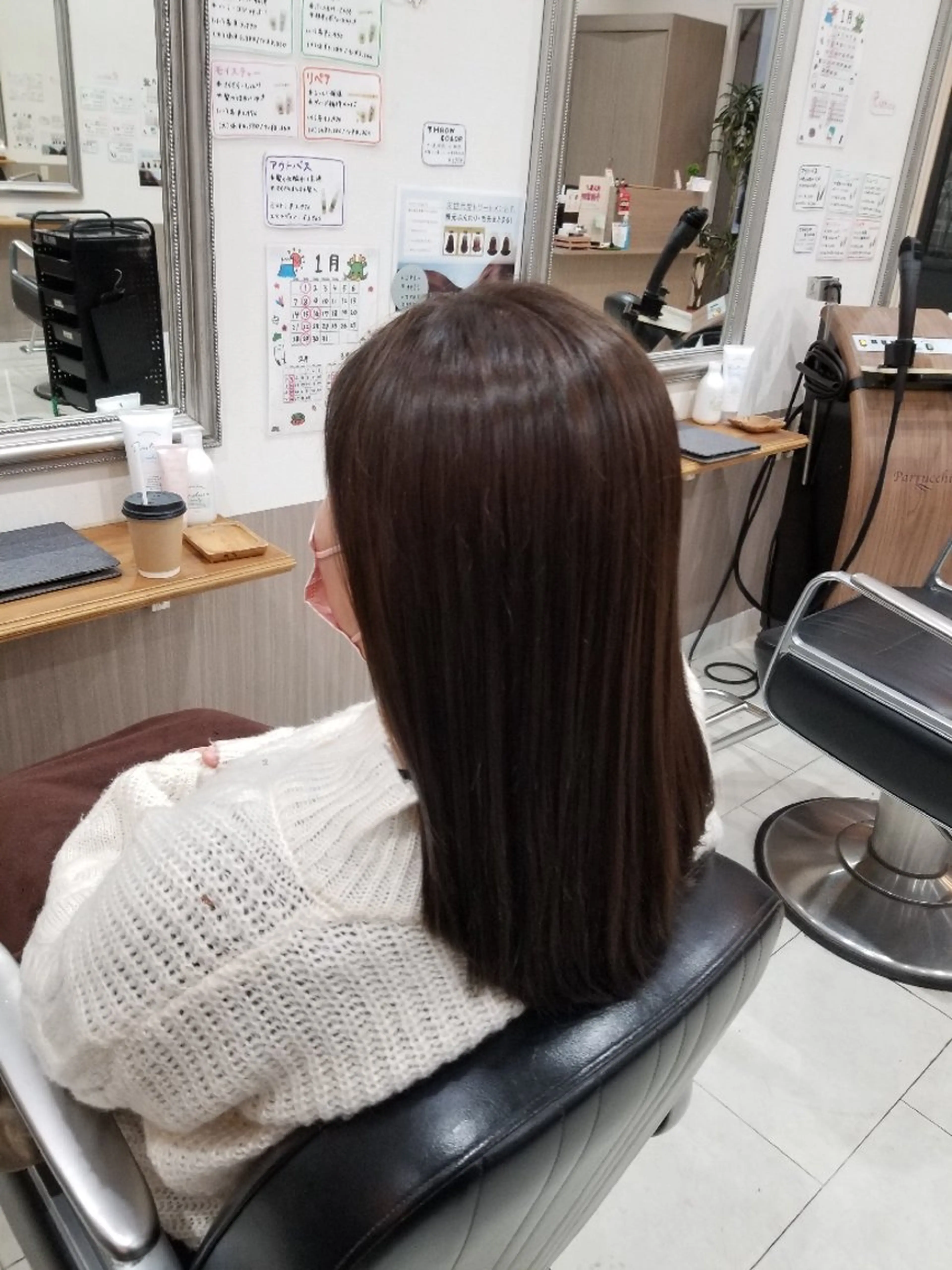 カラー ヘアカラー 暖色🍎透明感カラー 🩵小林かりんのヘアスタイル