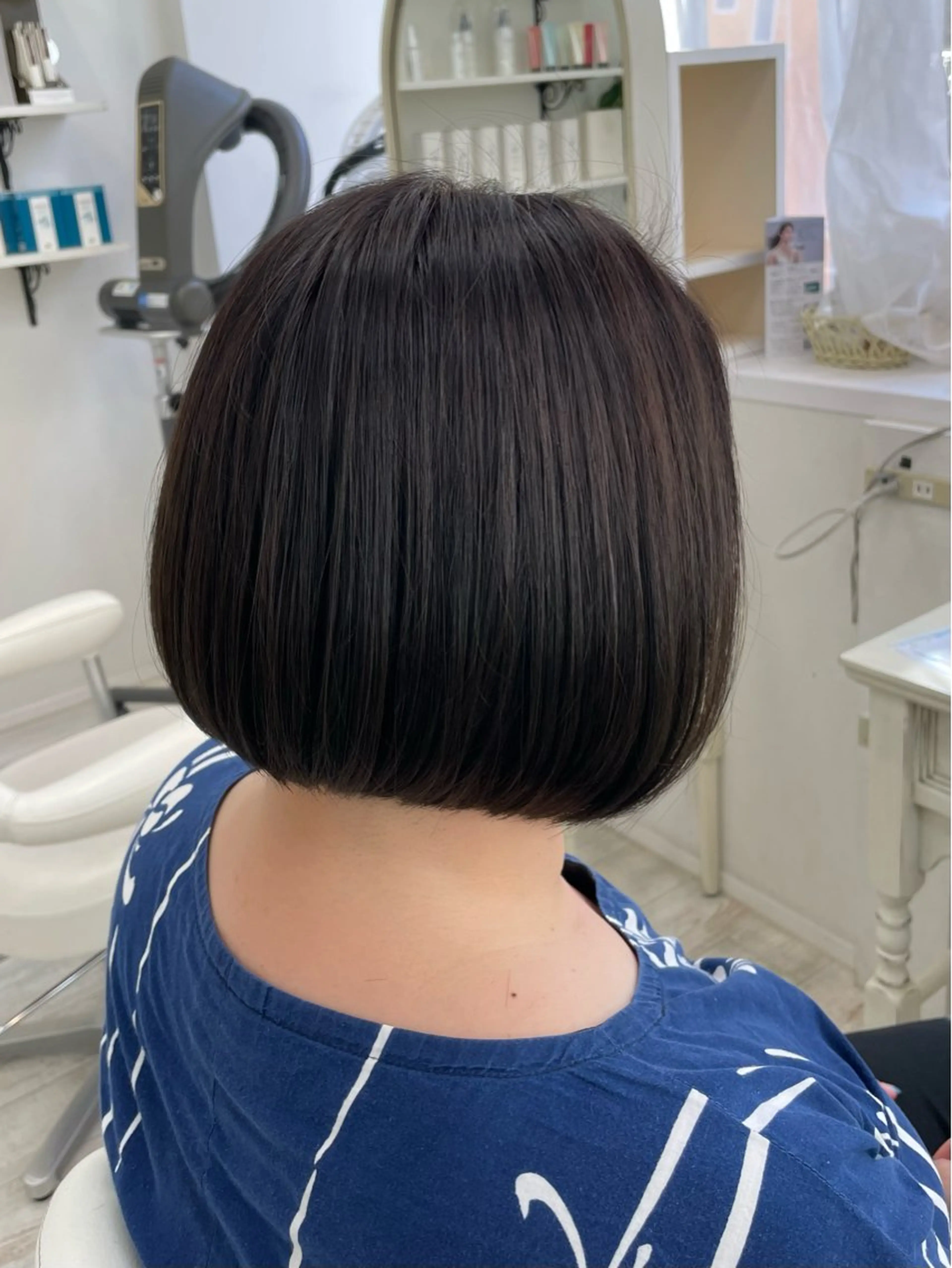 ショート 前下がりボブ ボブ 新籾 尚哉のヘアスタイル