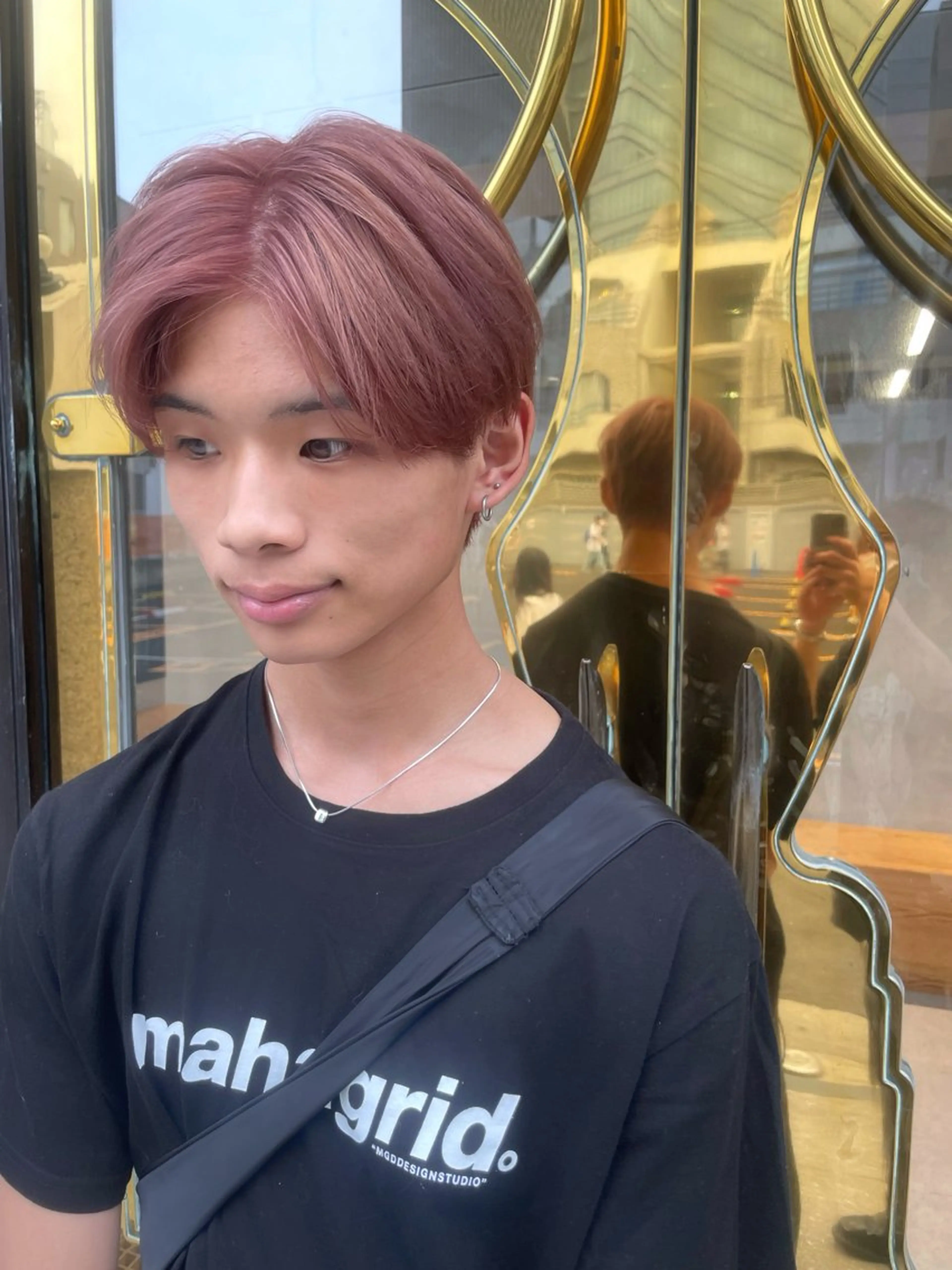 ミディアム カラー メンズ カット ヘアカラー メンズNO.1口コミ 高評価🟡三澤拓海✅のヘアスタイル