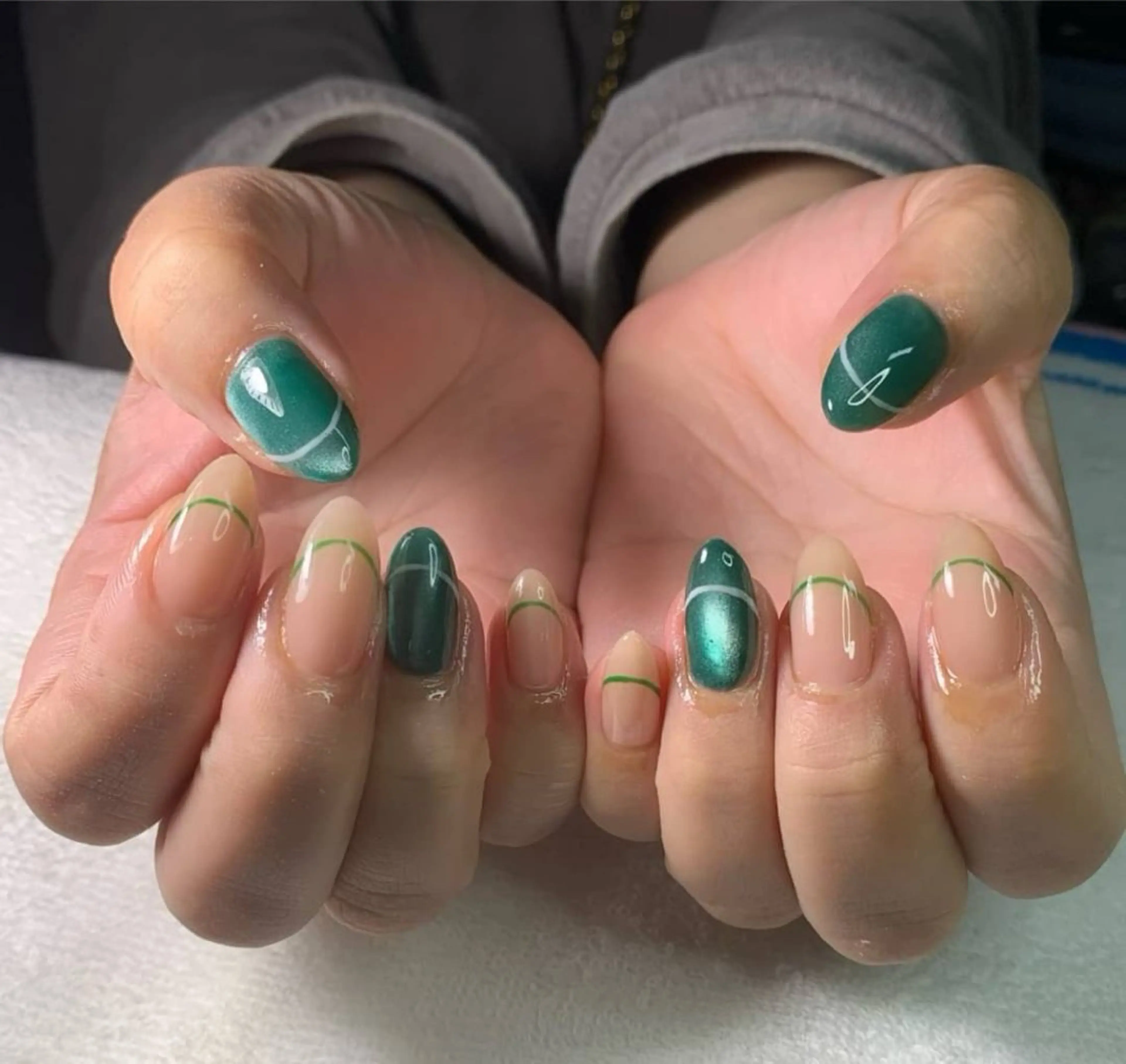 ネイル ハンドネイル フットネイル MHR nailのネイルデザイン