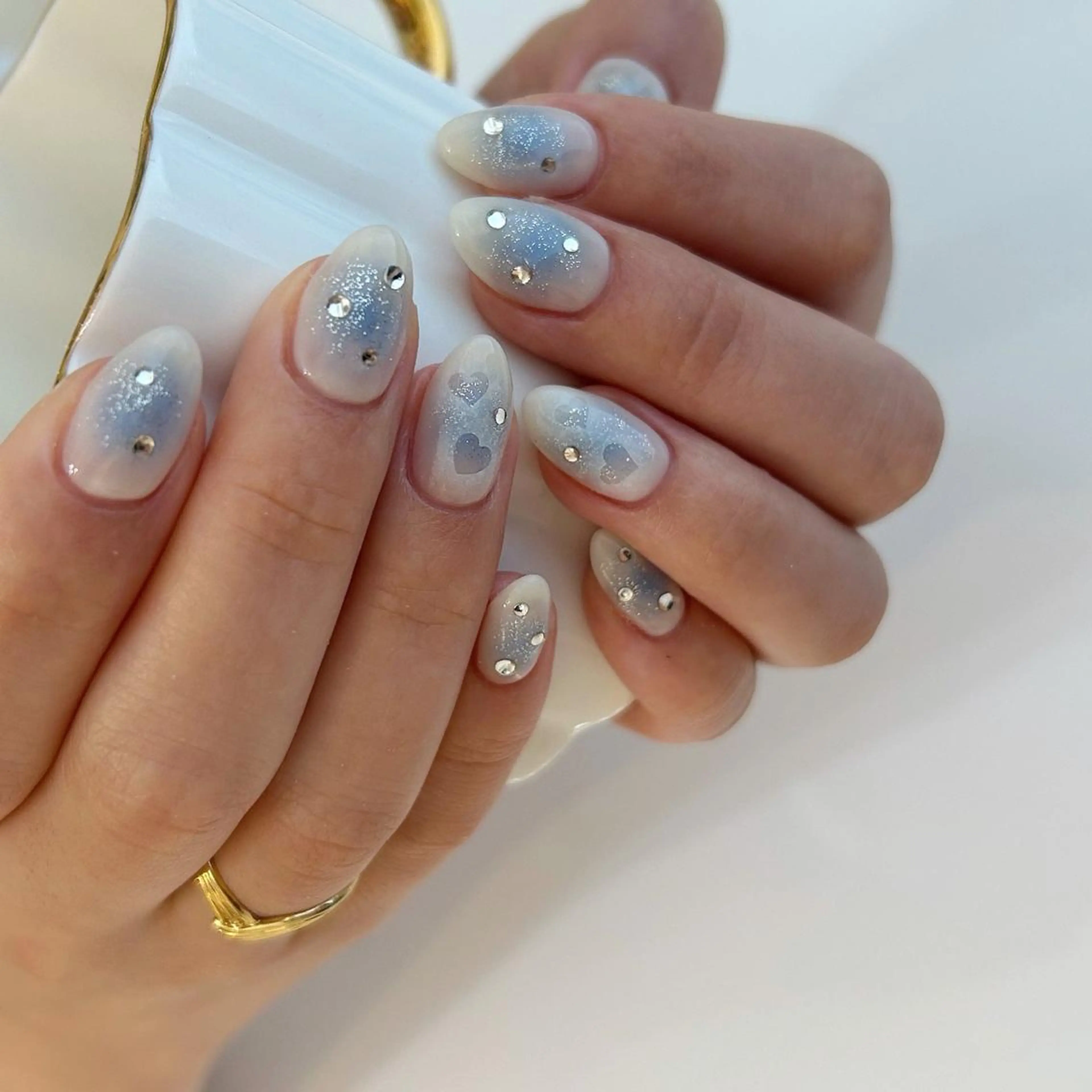 ネイル ハンドネイル ViViA momokaのネイルデザイン