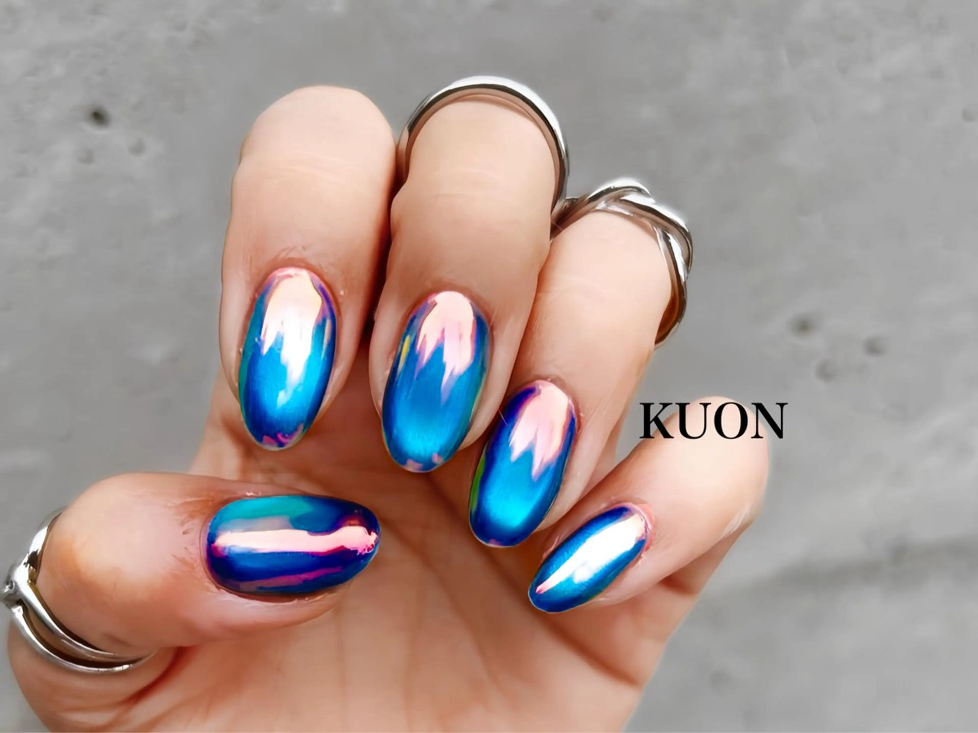 ネイル マグネットネイル ミラーネイル KUON 本町阿波座のネイルデザイン