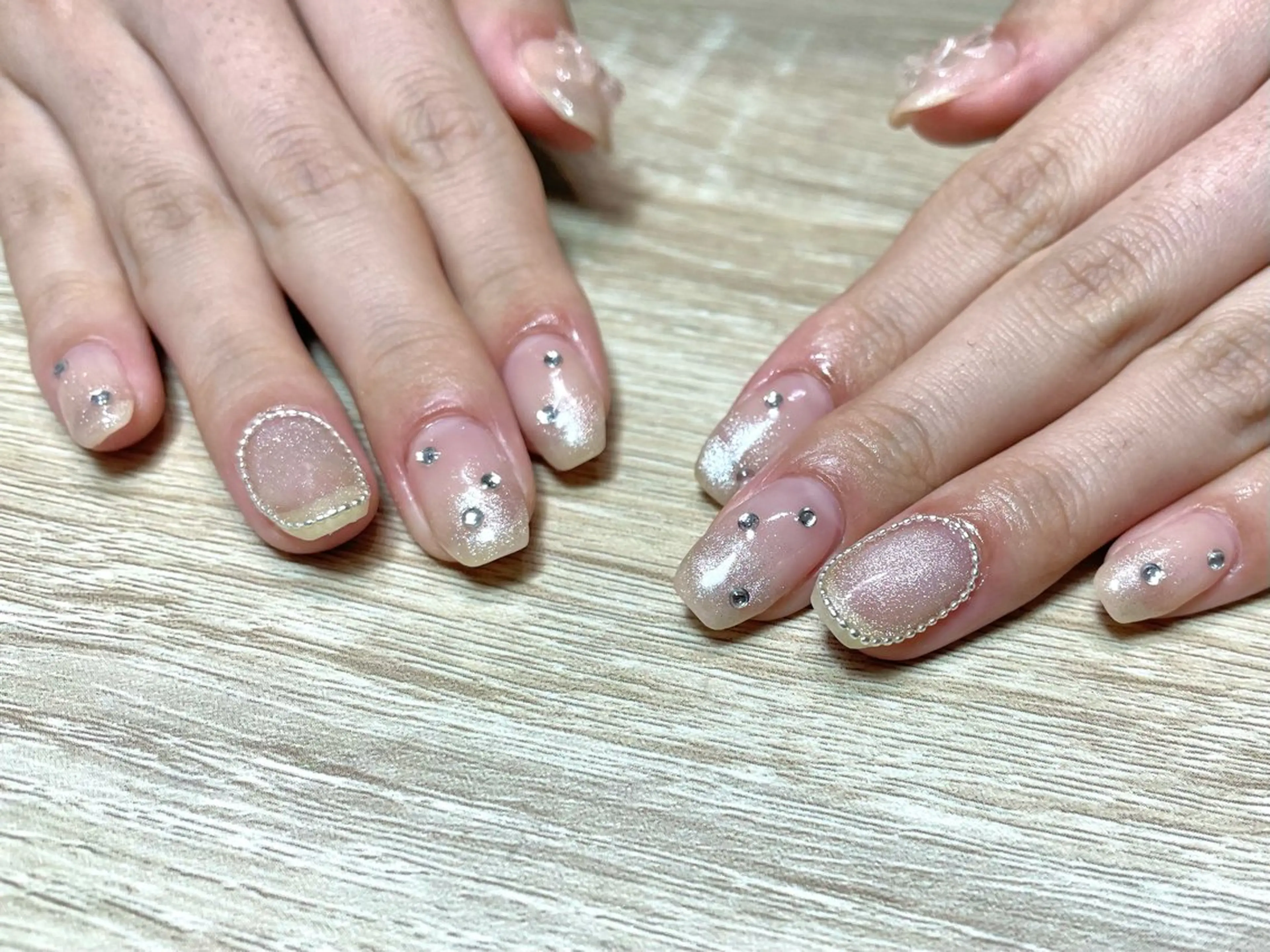 ネイル Cil 新大阪所属・Cil nail Chikanaのネイルデザイン