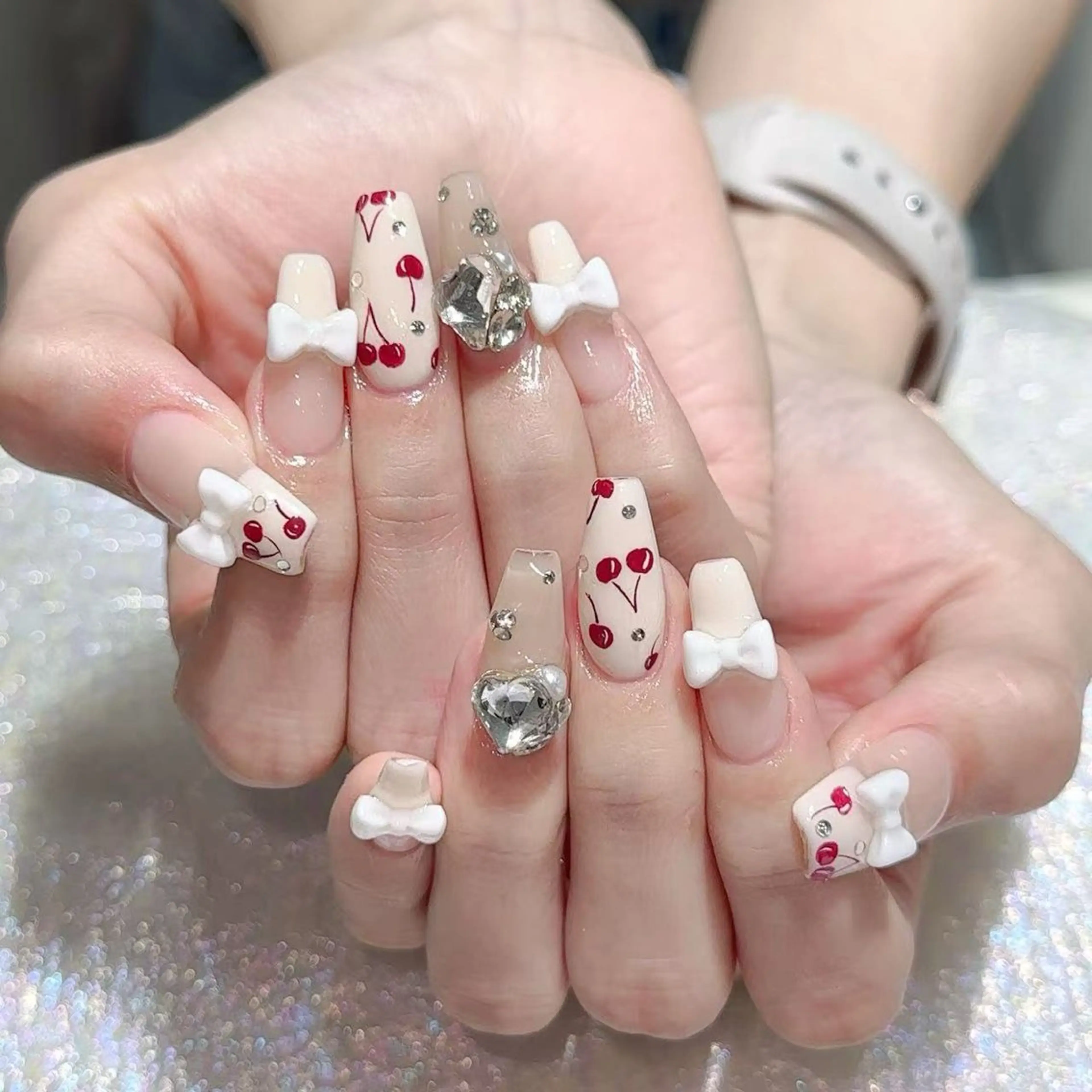 ネイル ハンドネイル Queens マオのネイルデザイン