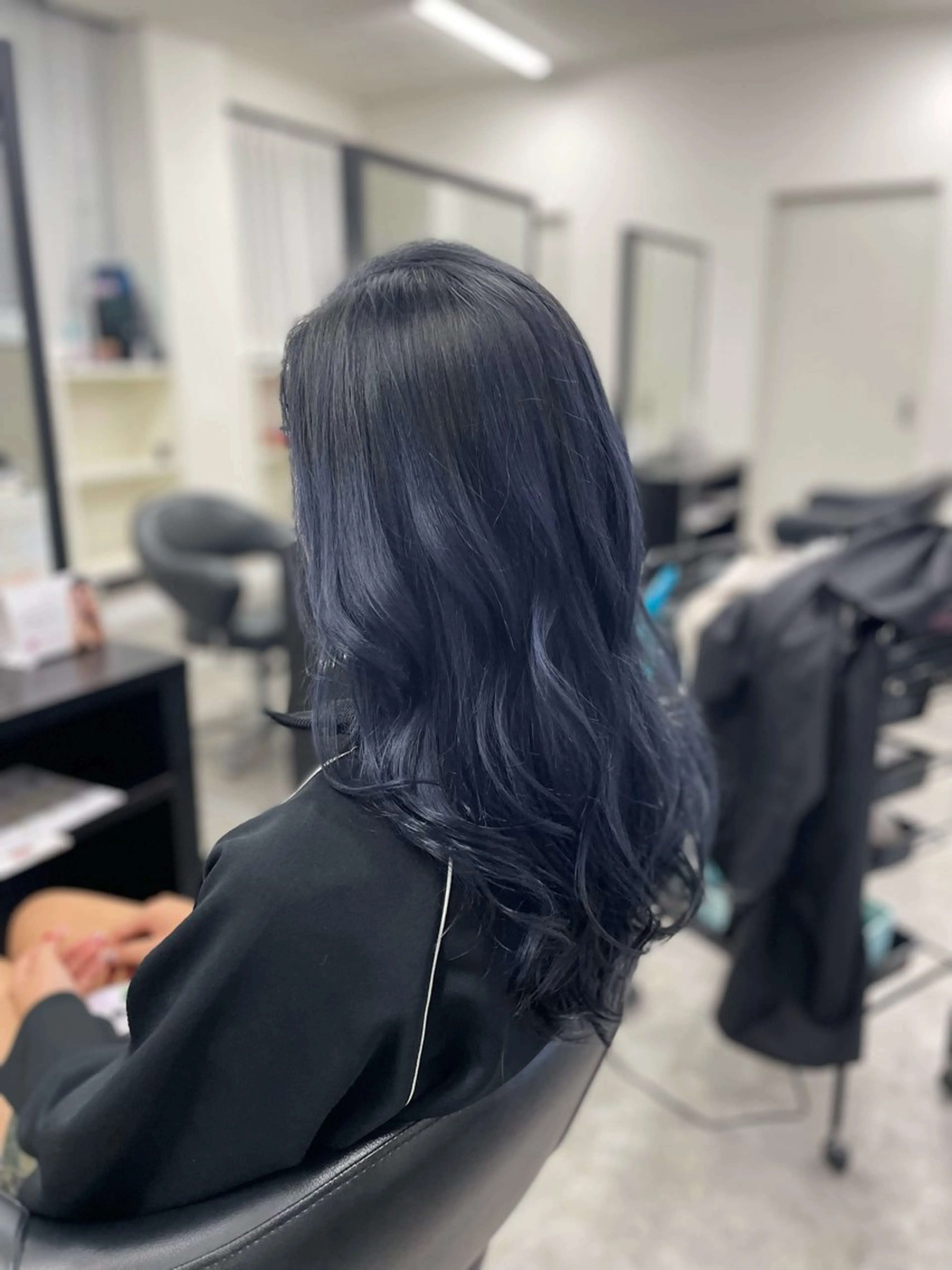 セミロング カラー 黒髪 ブルーカラー ブルーブラック LOBY浦添店所属・LOBY浦添店 NABEのその他イメージ