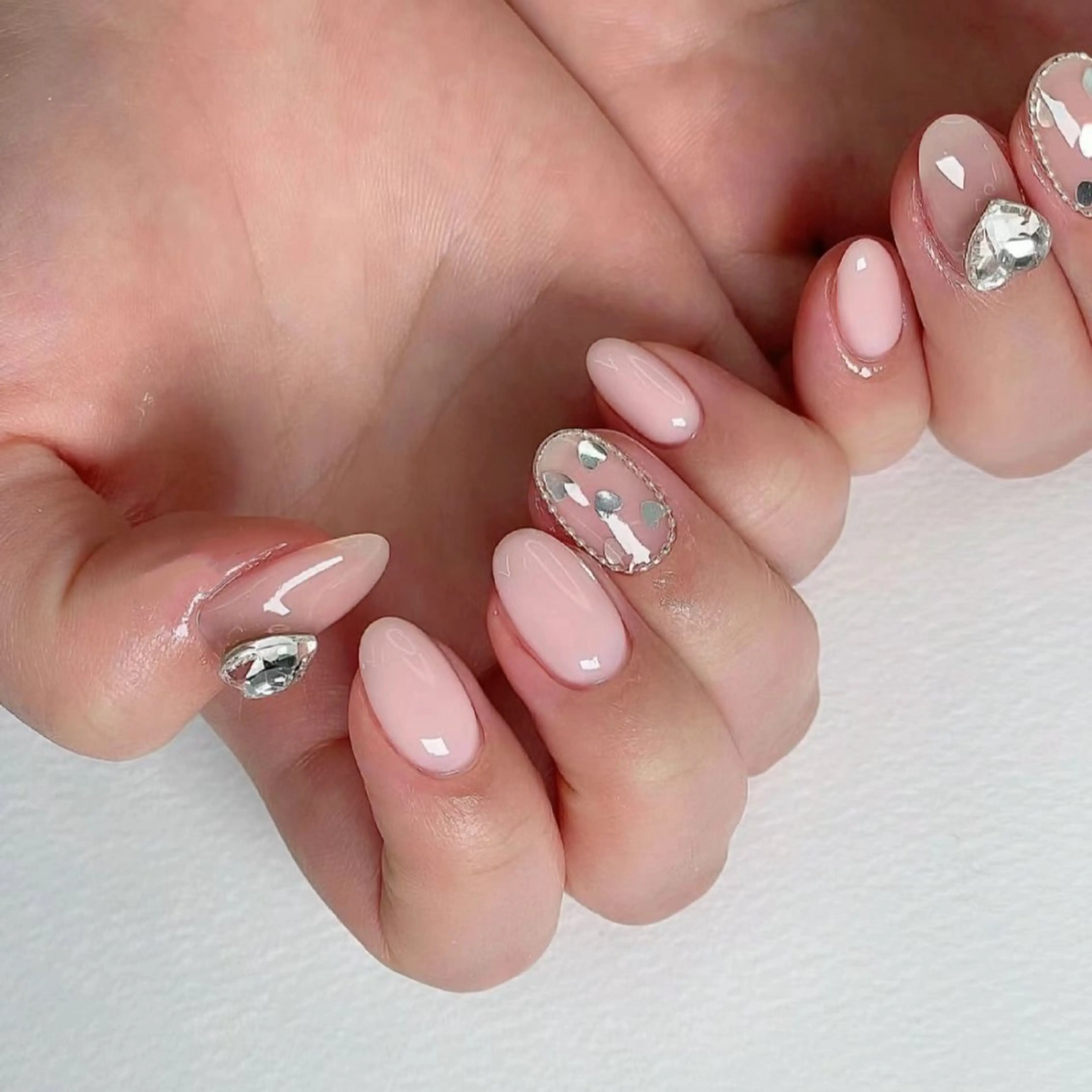 ネイル ハンドネイル ハンドケア 🍑 momo_nailのネイルデザイン