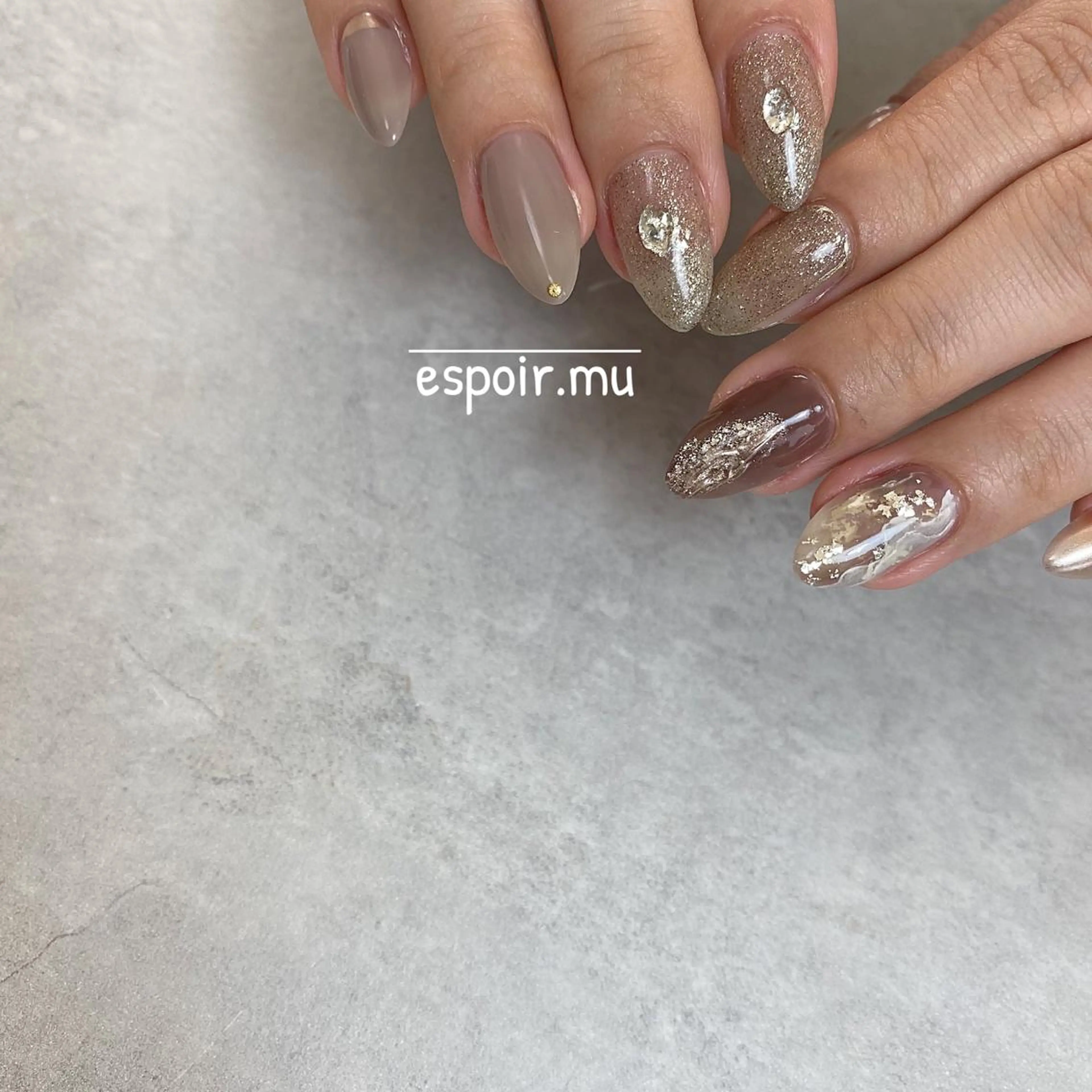 ロング ネイル espoir. muのネイルデザイン