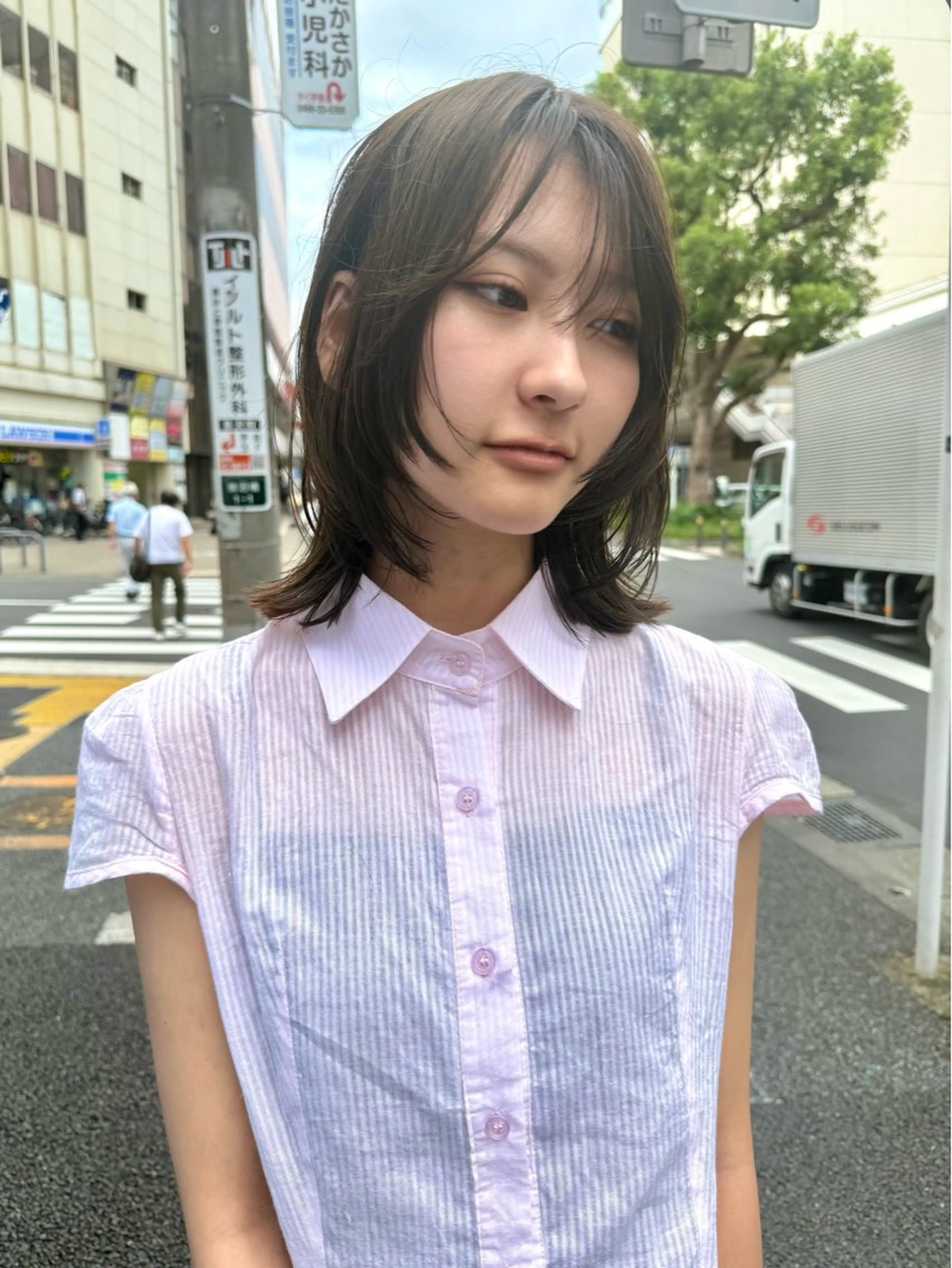 ミディアム カット ヘアカラー レイヤーカット/ Riku🪐のヘアスタイル