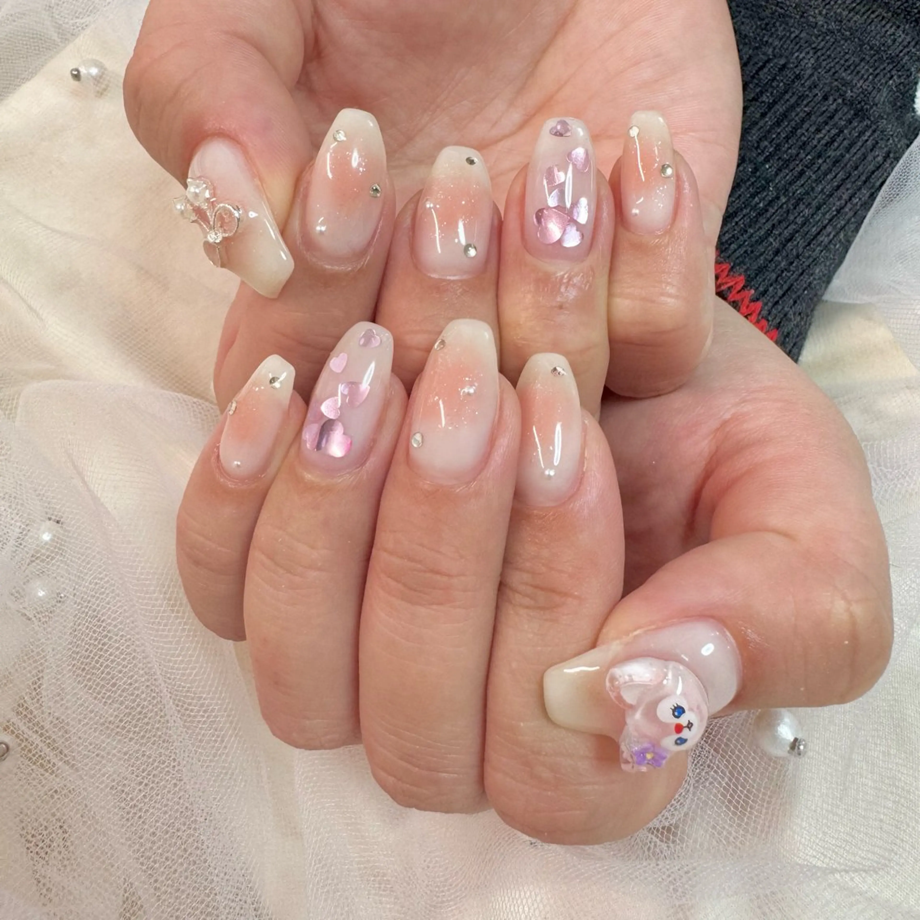 ネイル チークネイル ハンドネイル nail salon e'mu💐のネイルデザイン