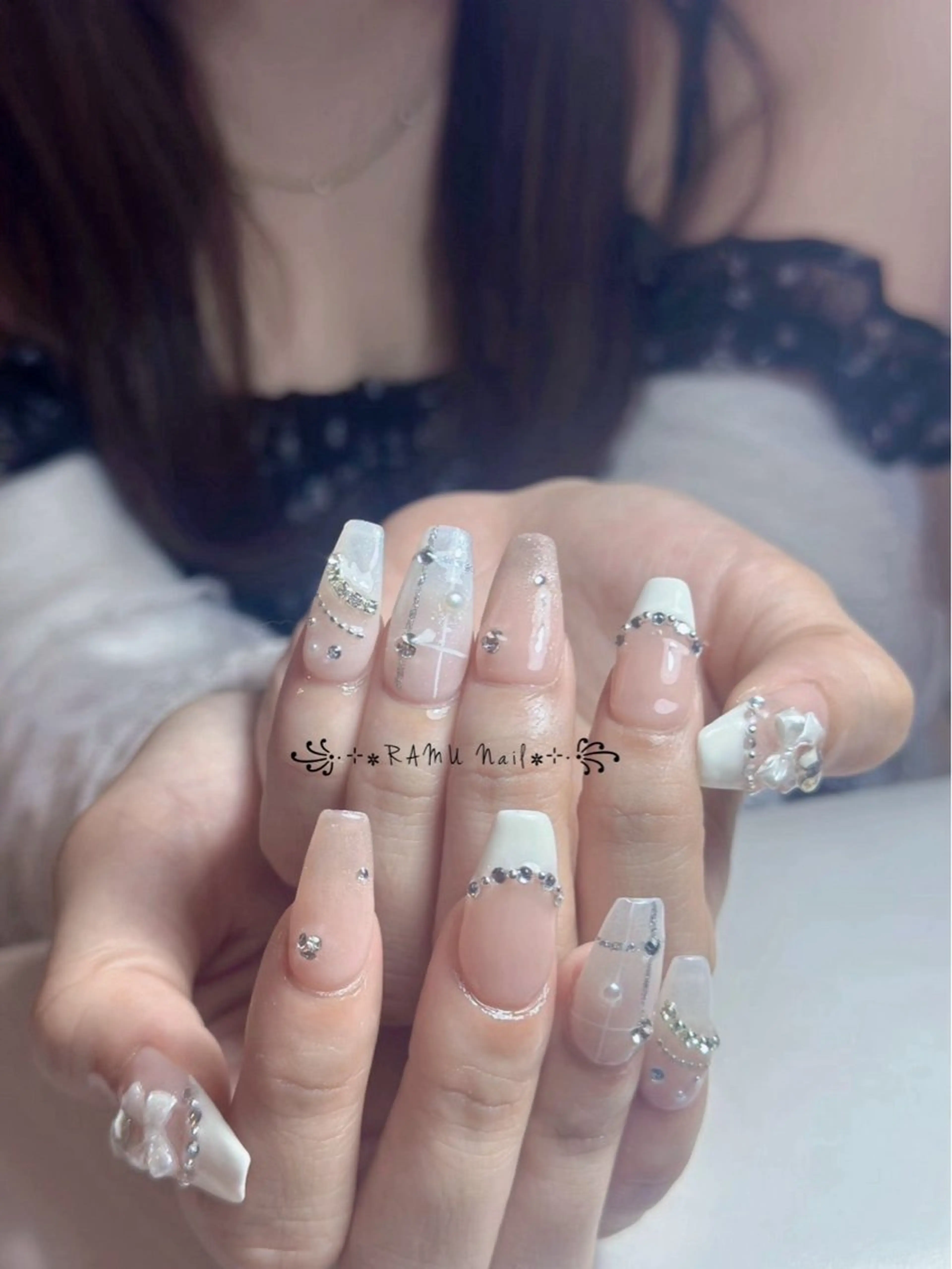 ネイル キラキラネイル マグネットネイル ミラーネイル ピンク 夏ネイル ハンドネイル RAMU Nail 恵比寿店のネイルデザイン