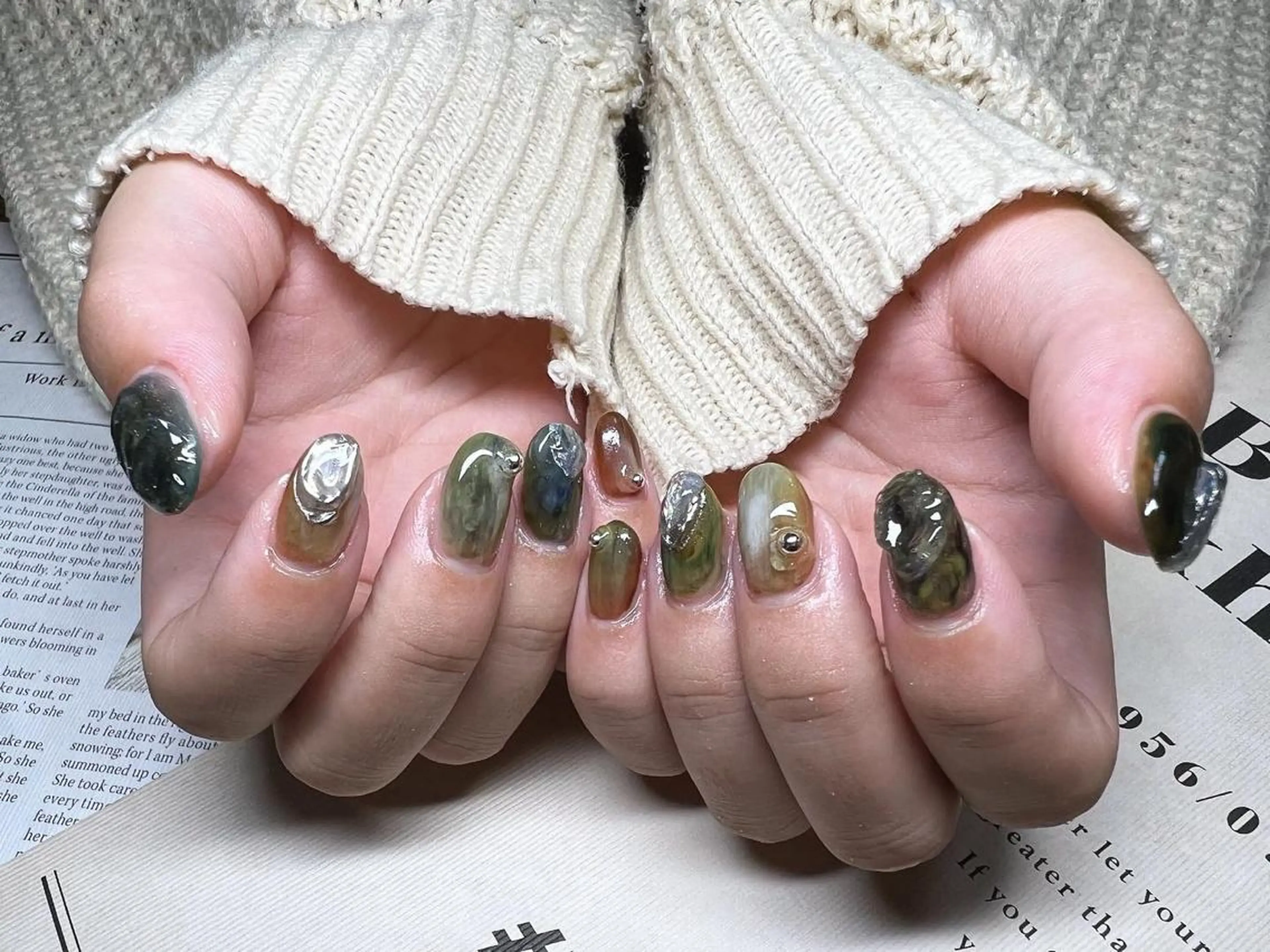 ネイル ニュアンスネイル nail salon CHEのネイルデザイン