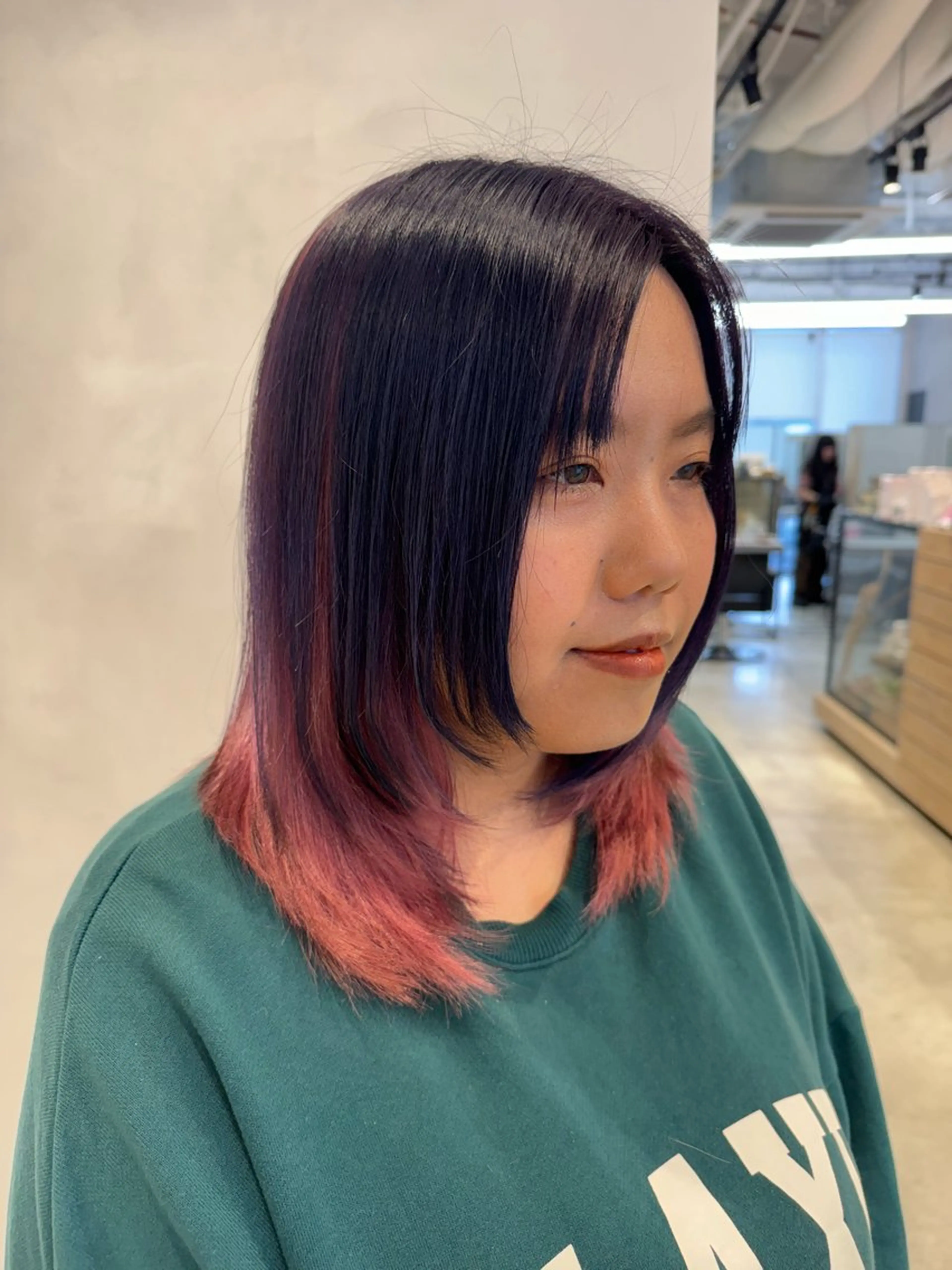 ミディアム カラー デザインカラー カット ヘアカラー トリートメント 透明感カラー✨艶髪 制作🌱山根あゆみのヘアスタイル