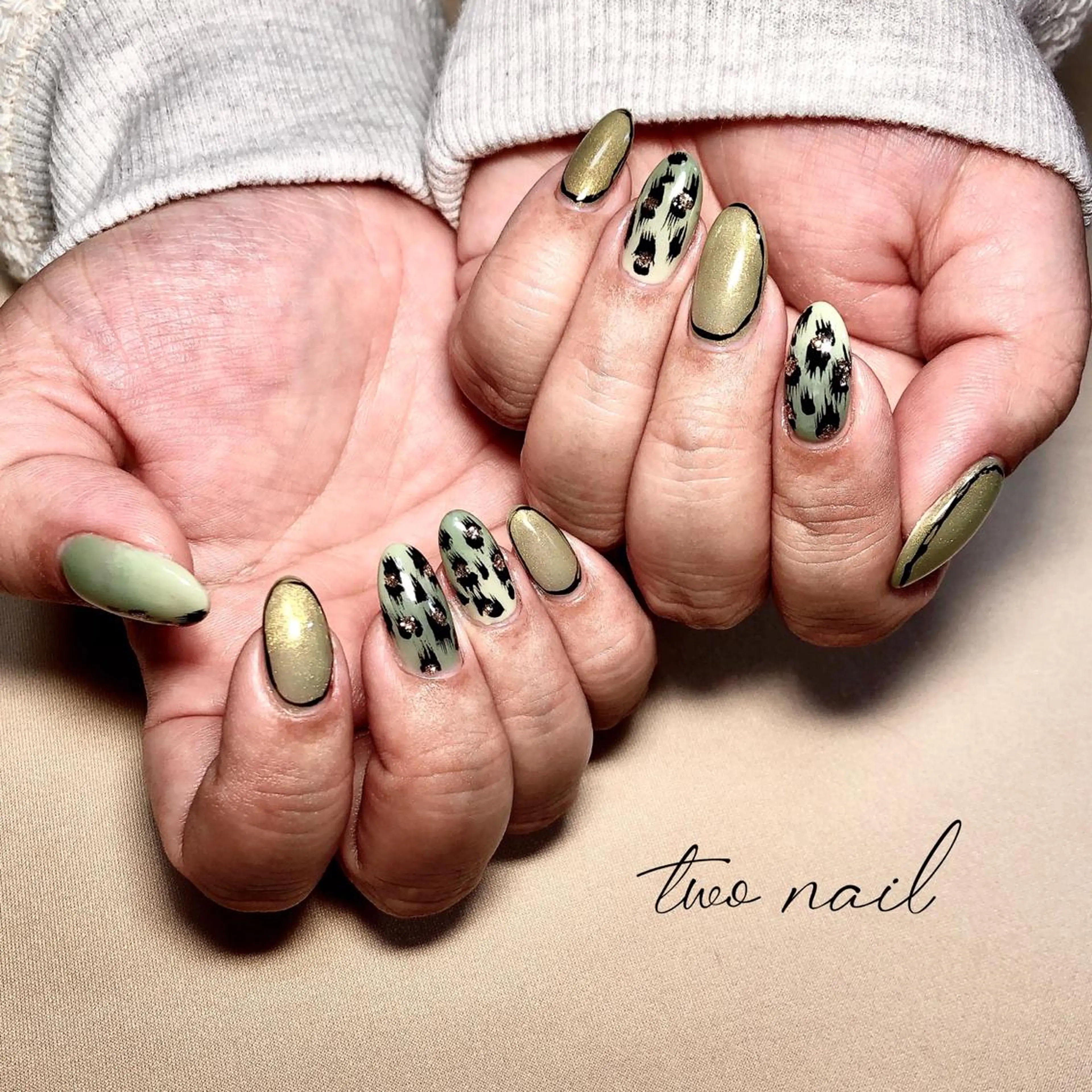 ネイル アートネイル フットネイル ハート マグネットネイル ニュアンスネイル two nailのネイルデザイン