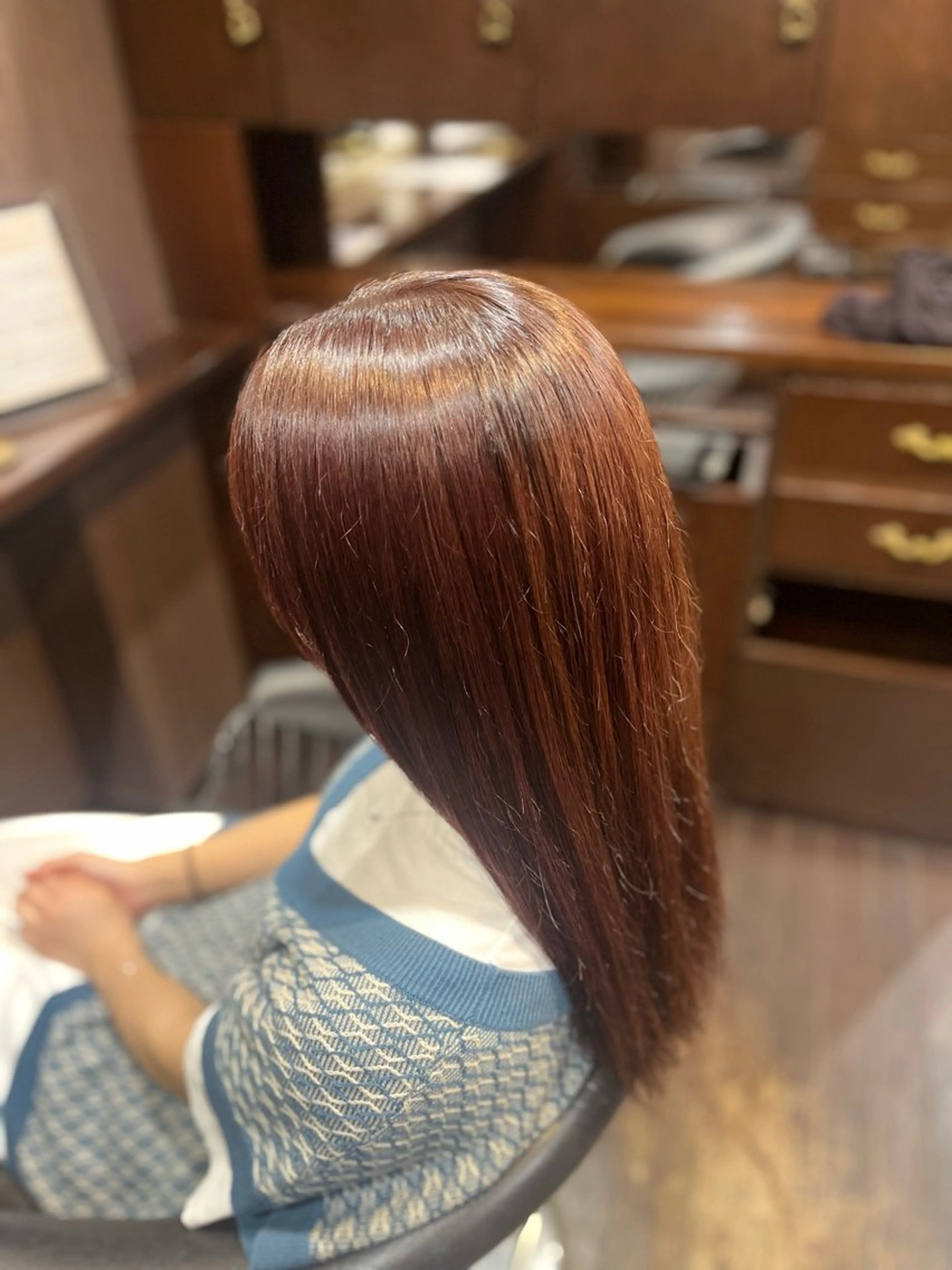 ロング カラー レッドカラー トリートメント 中村 飛成のヘアスタイル