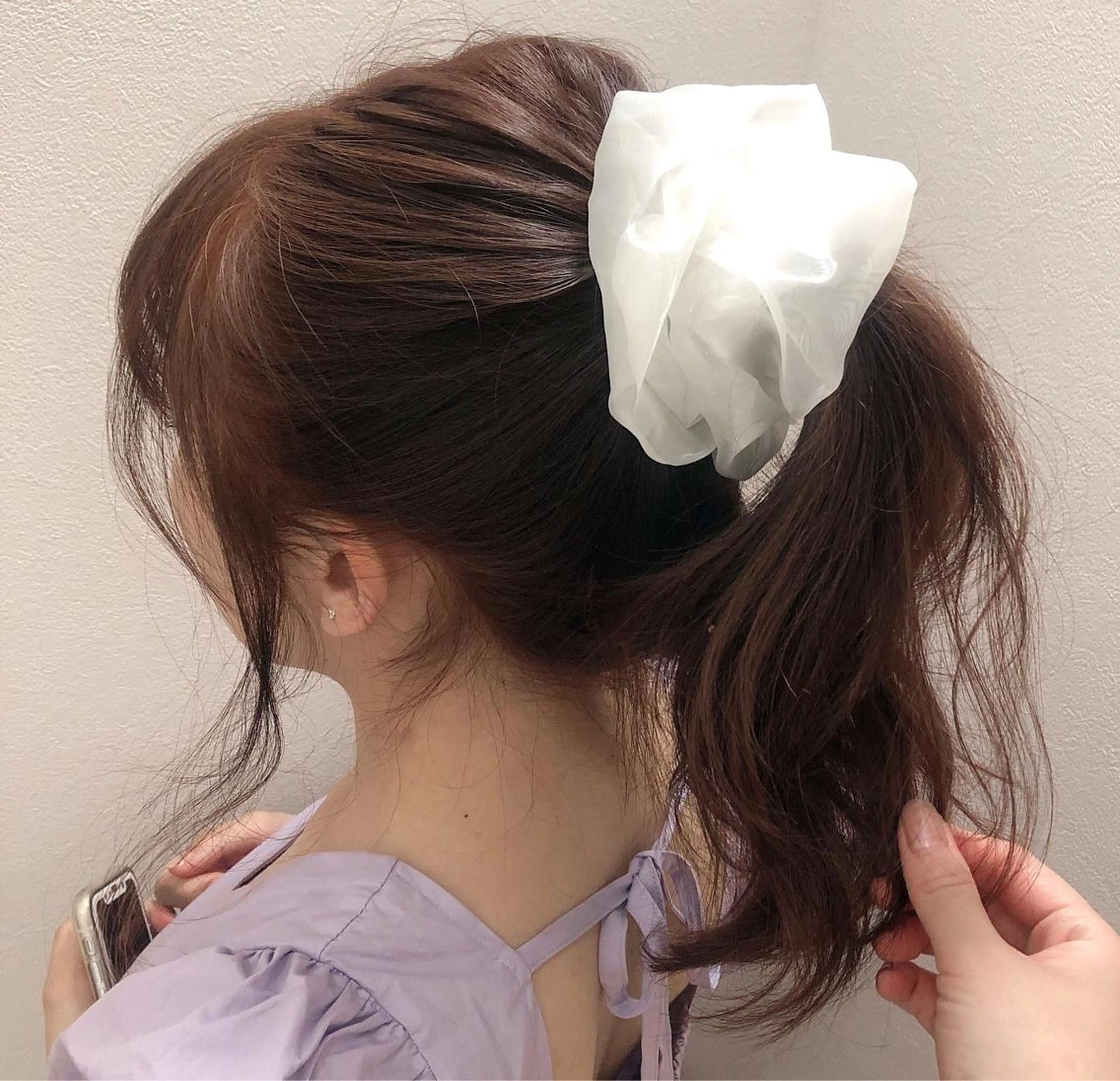 セミロング カラー ヘアアレンジ ポニーテール 関谷 あいみのヘアスタイル