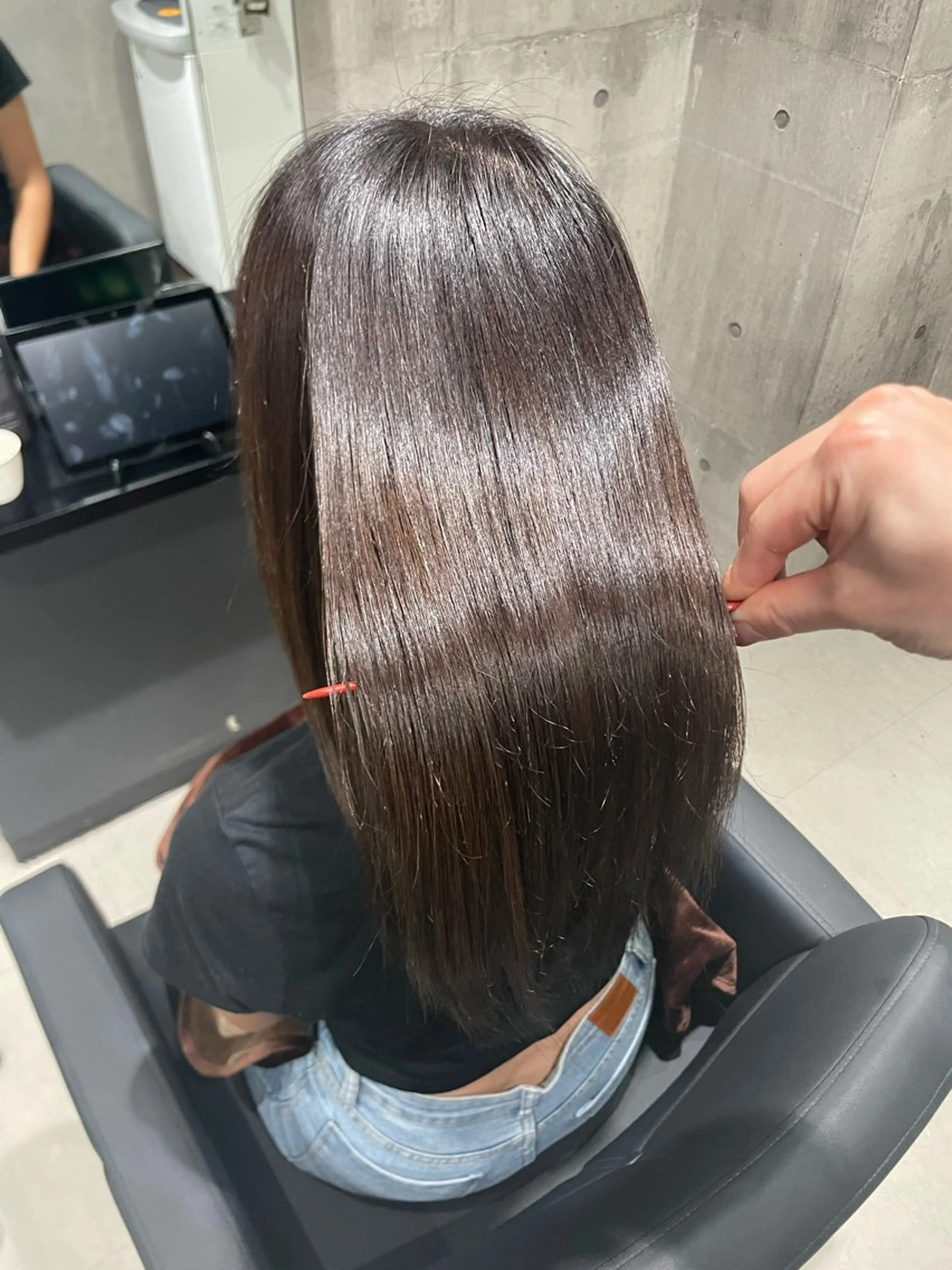 ロング カラー ブラウンカラー _White ／Hiroのヘアスタイル