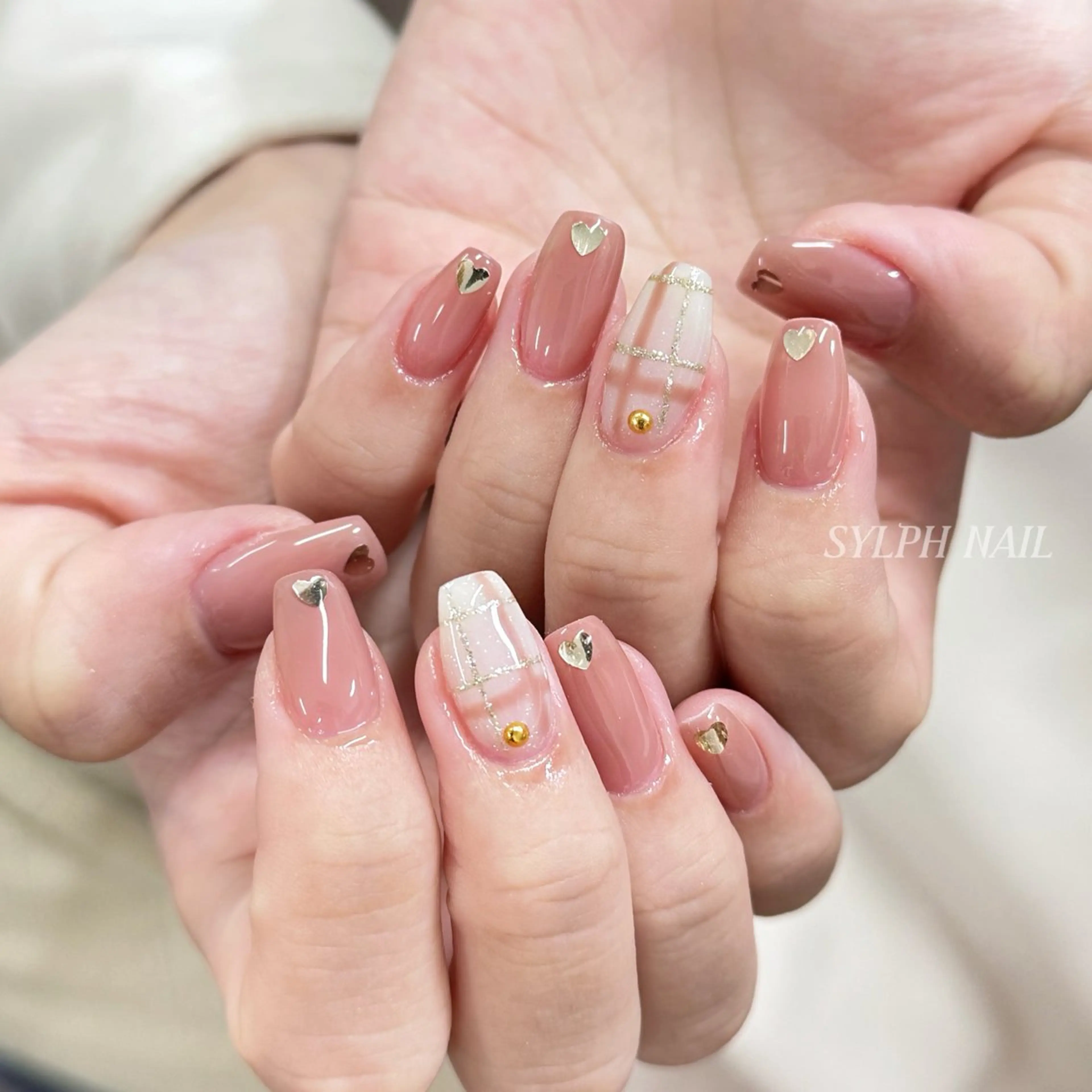 ネイル ハンドネイル Trend Nail シルフのネイルデザイン