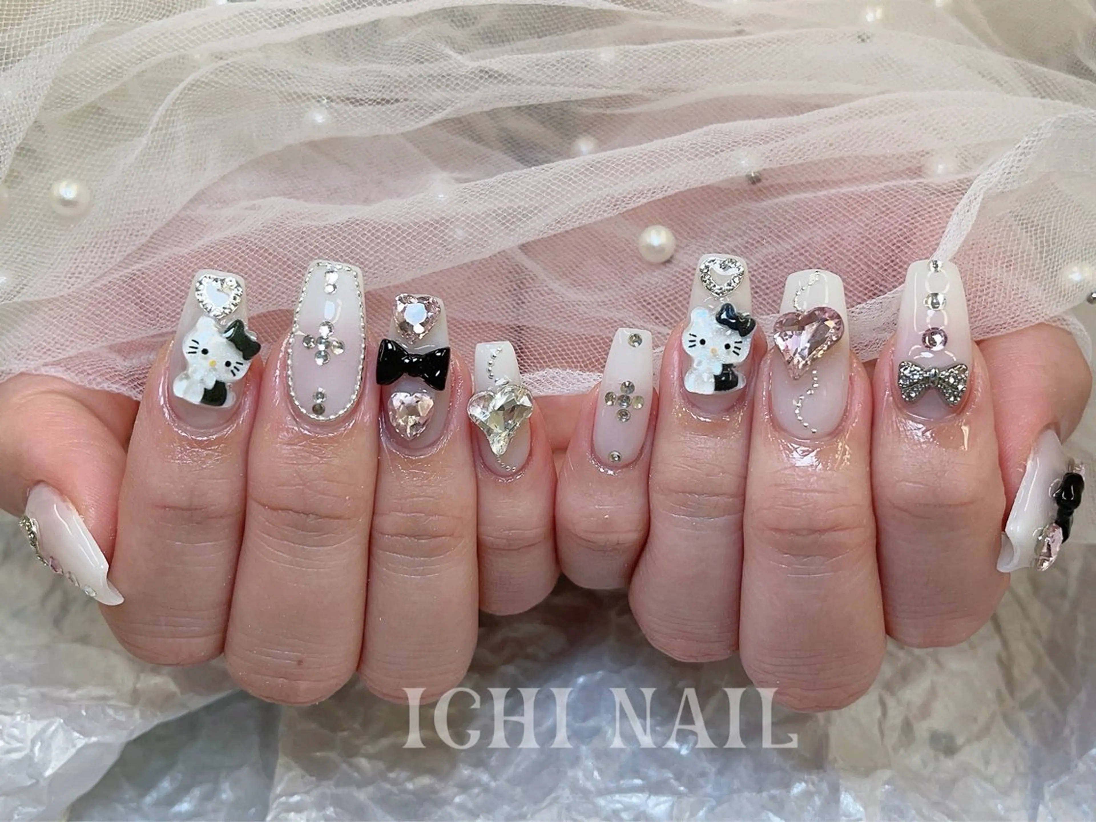 ネイル ハンドネイル 🧚🏻‍♀️ NOHA🎀のネイルデザイン