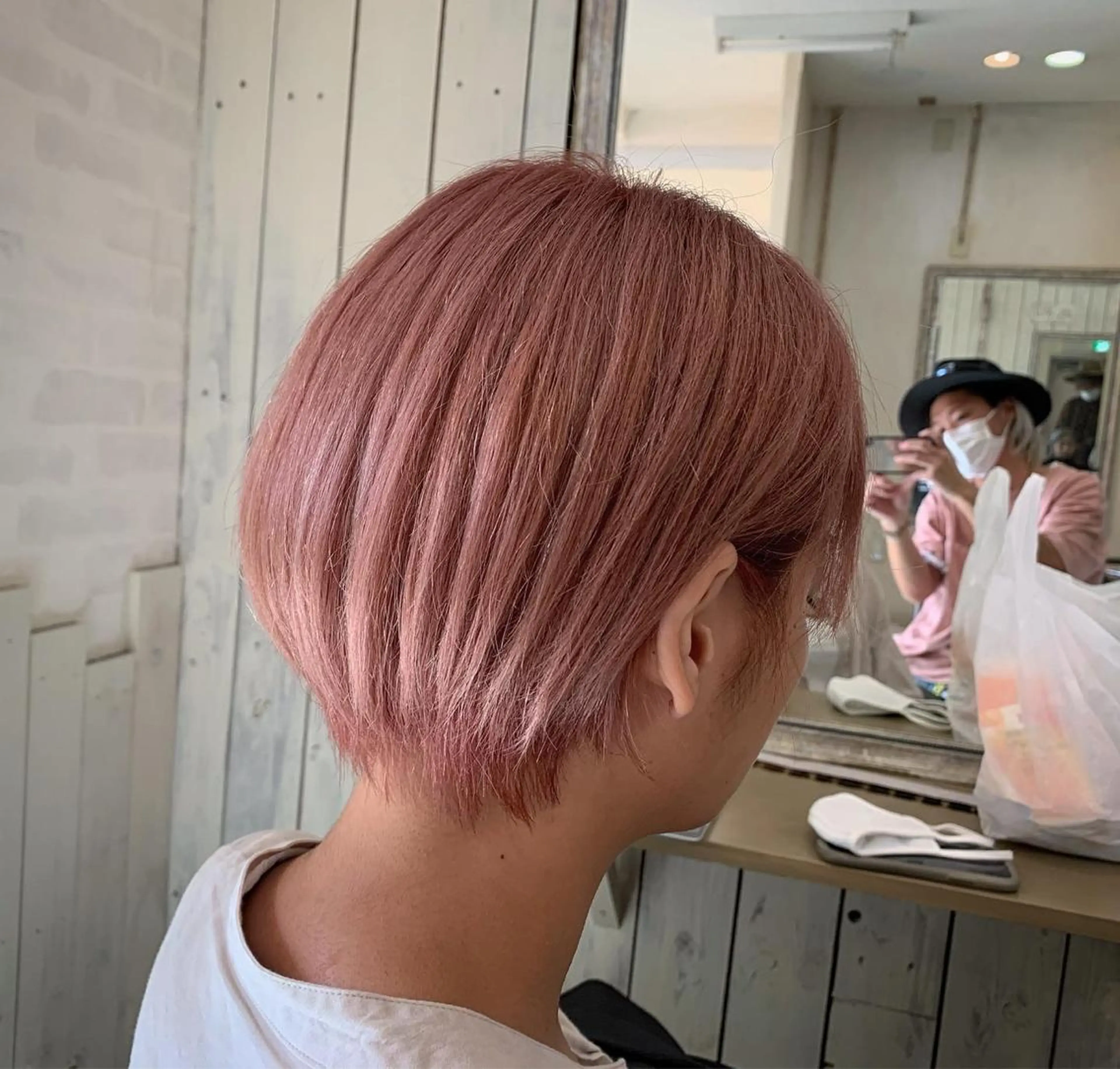 ショート カット ヘアカラー 高山 滉太のヘアスタイル