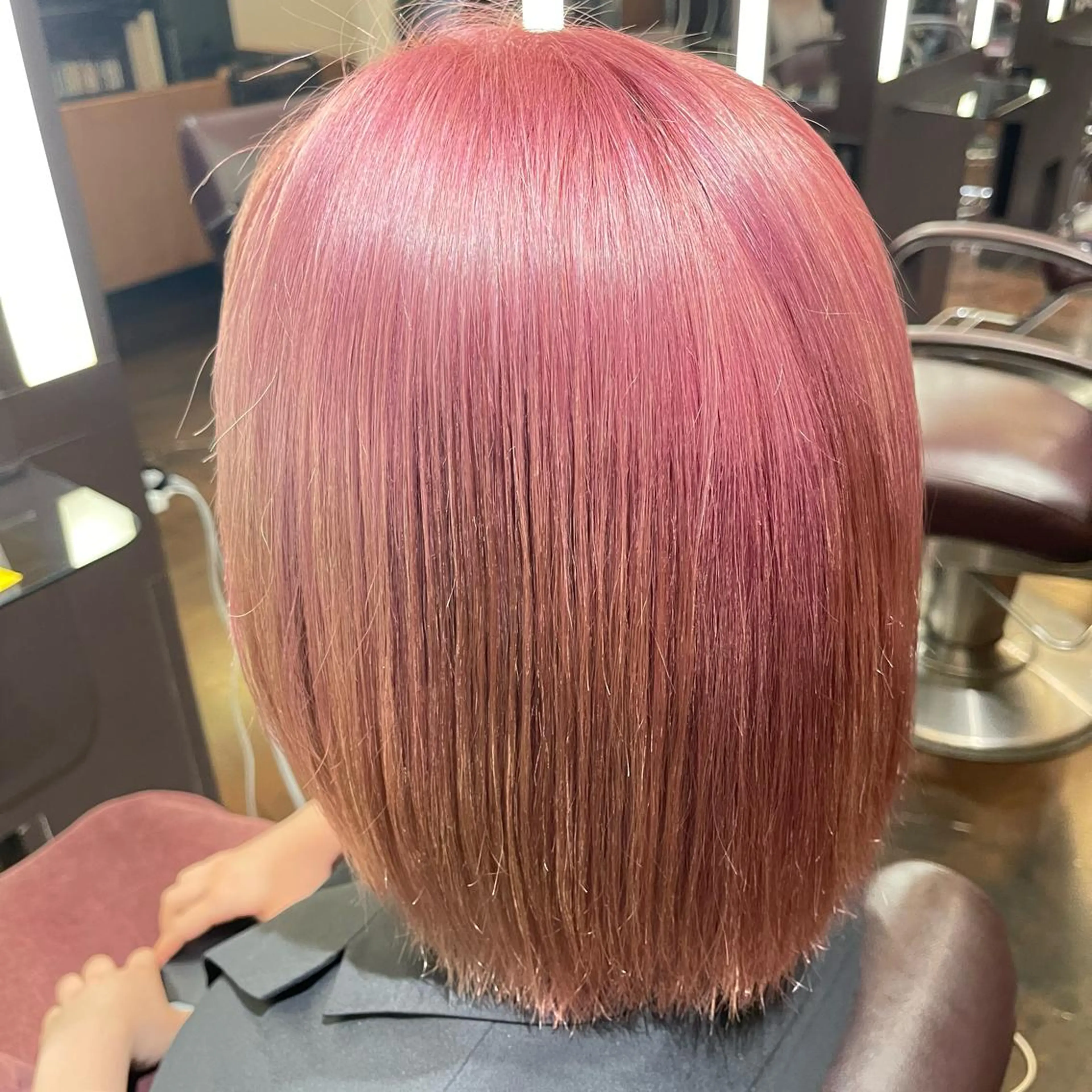 ショート カラー 吉田 優里のヘアスタイル