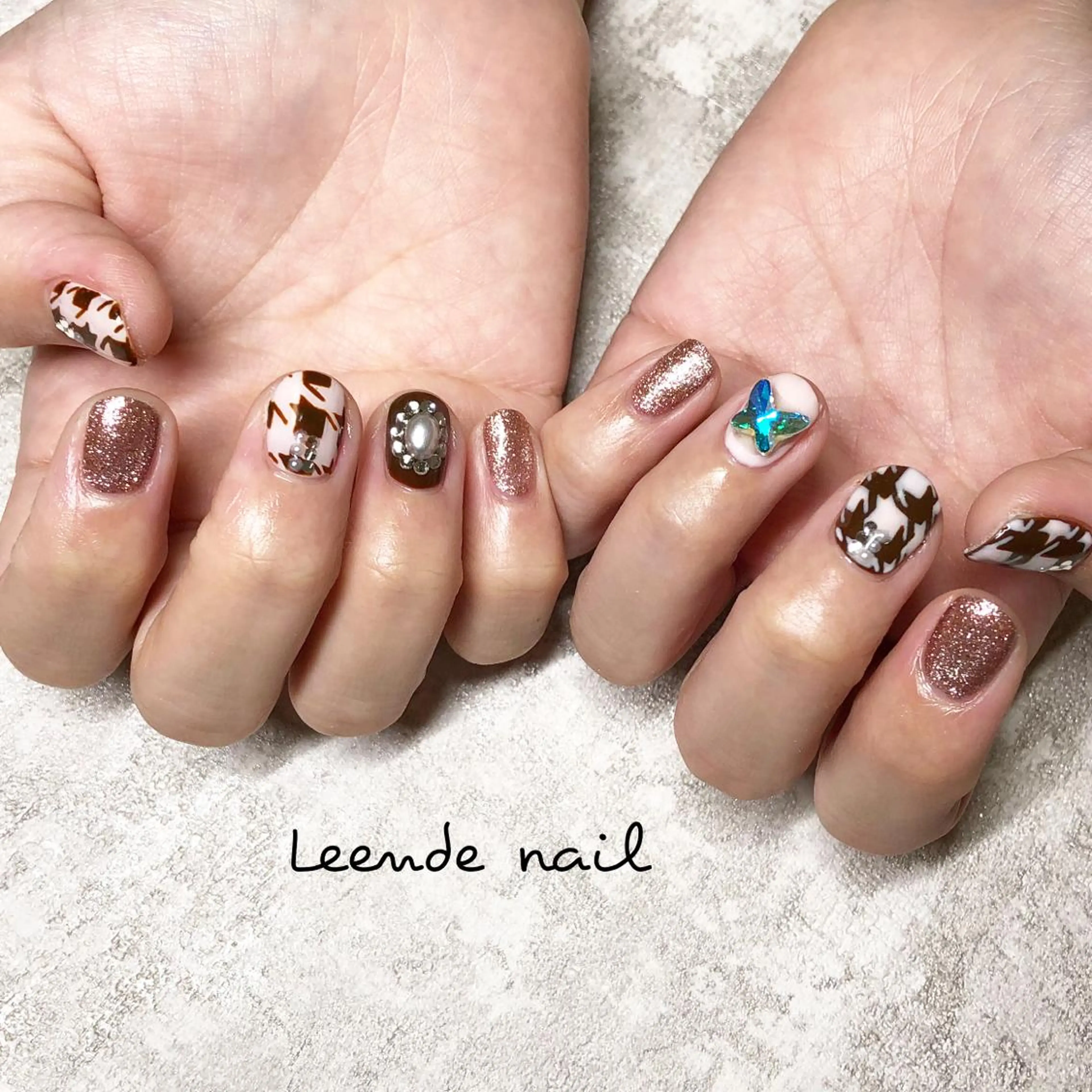 ネイル ハンドネイル Leendenail 【リエンダネイル】のネイルデザイン