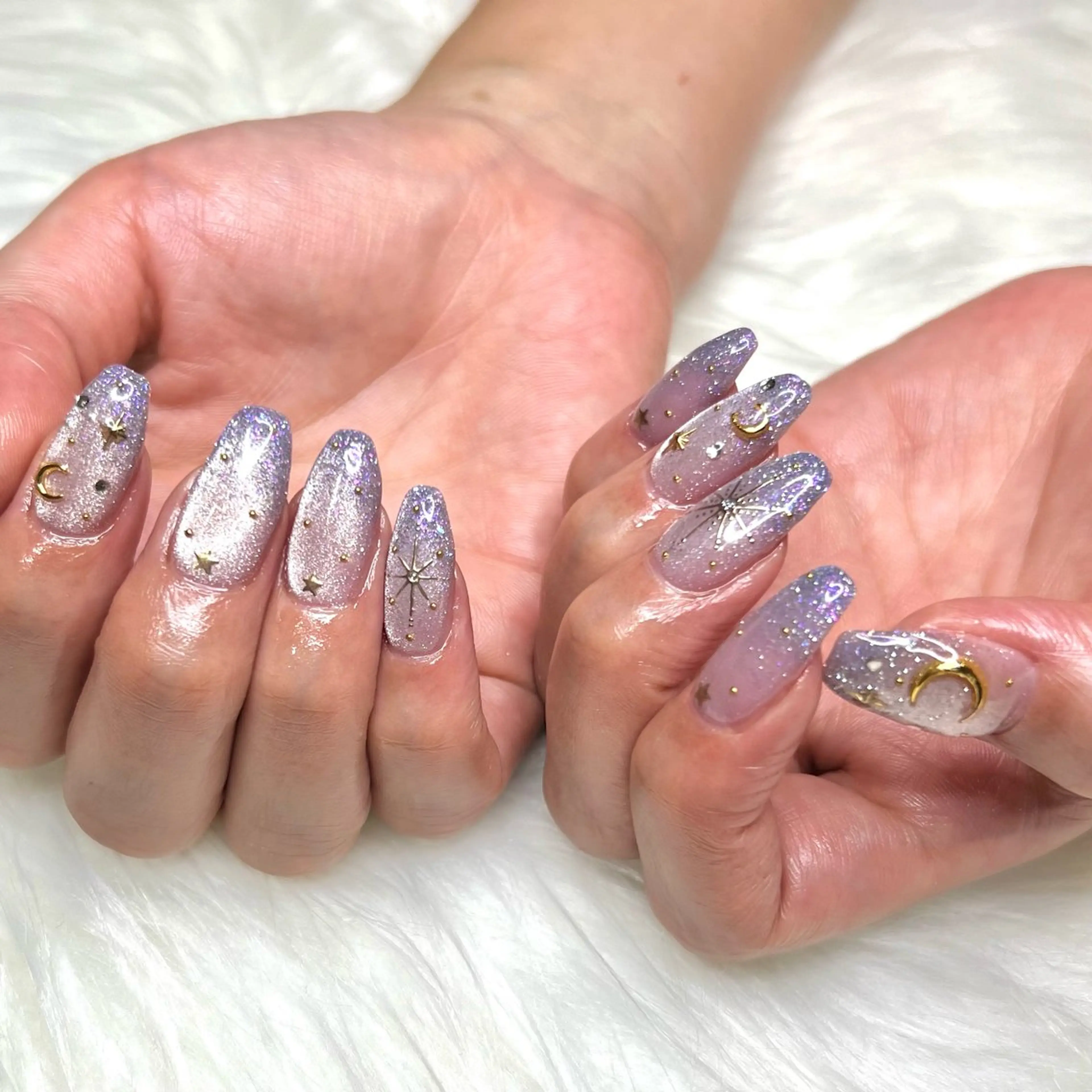 ネイル ハンドネイル vary clue所属・nailist🌻 YUKARIのネイルデザイン