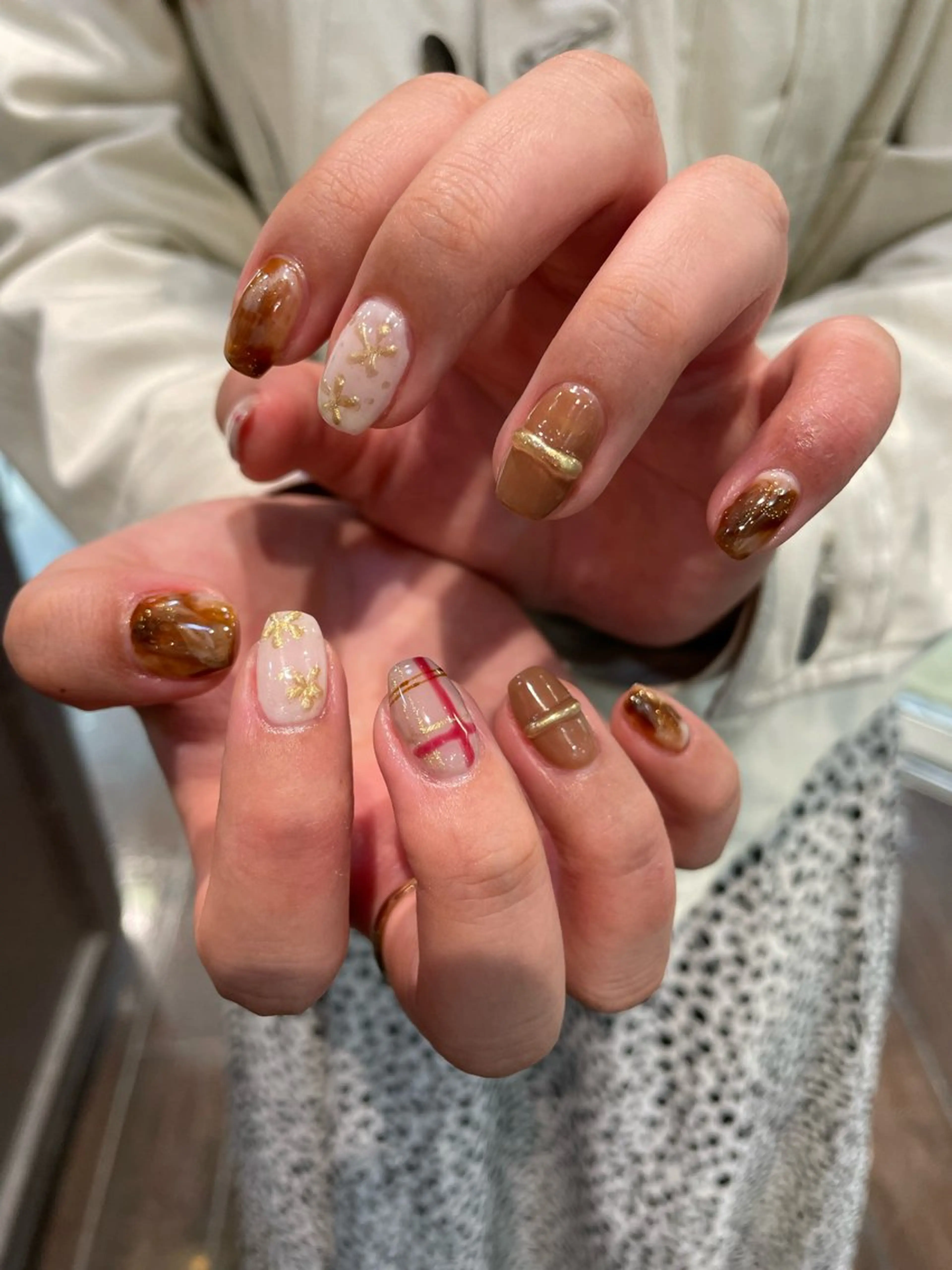 ネイル ハンドネイル ‪るか/‪透明感 カラー/アレンジのヘアスタイル