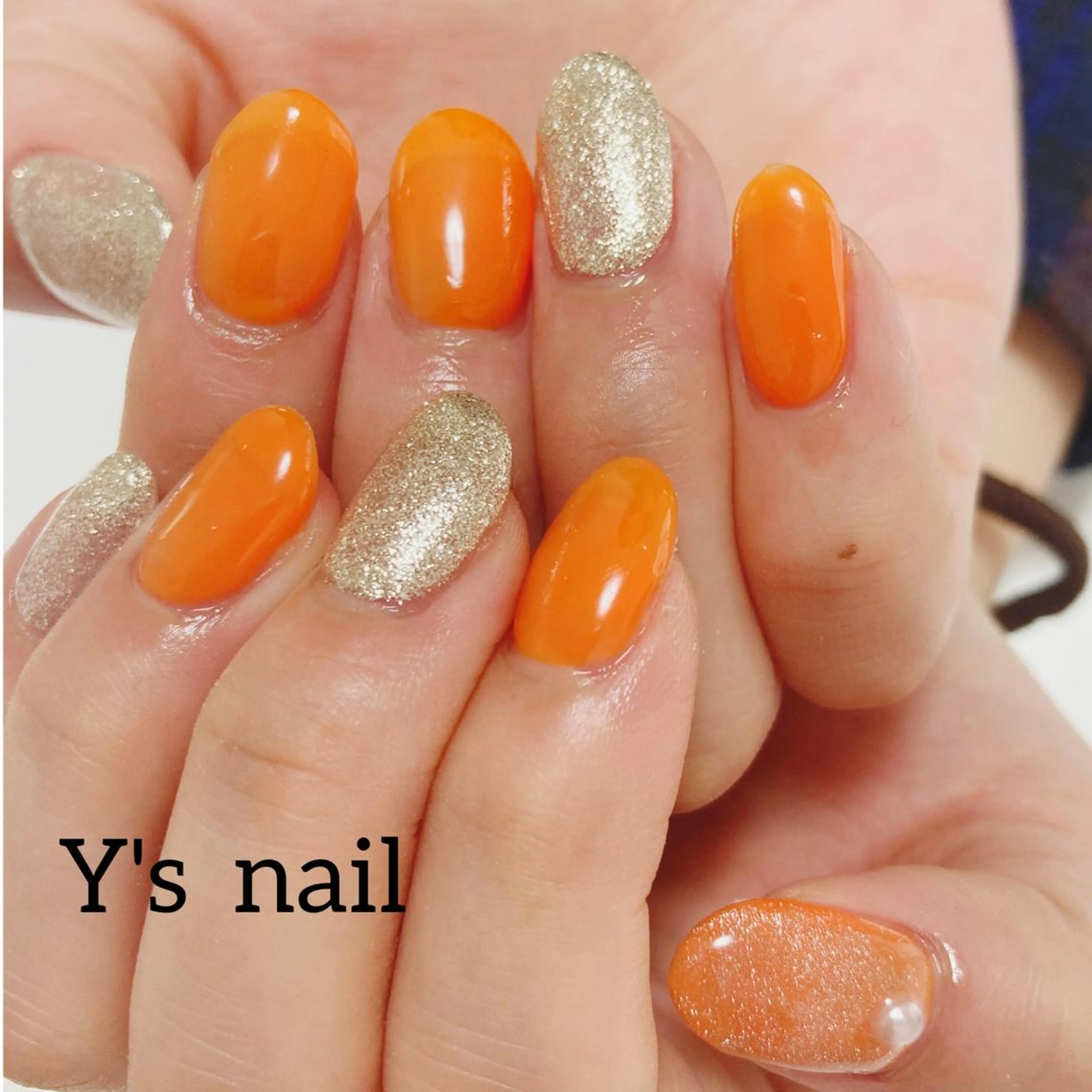ネイル オレンジ ハンドネイル 手書きが得意🖌️ Y’s  nailのネイルデザイン