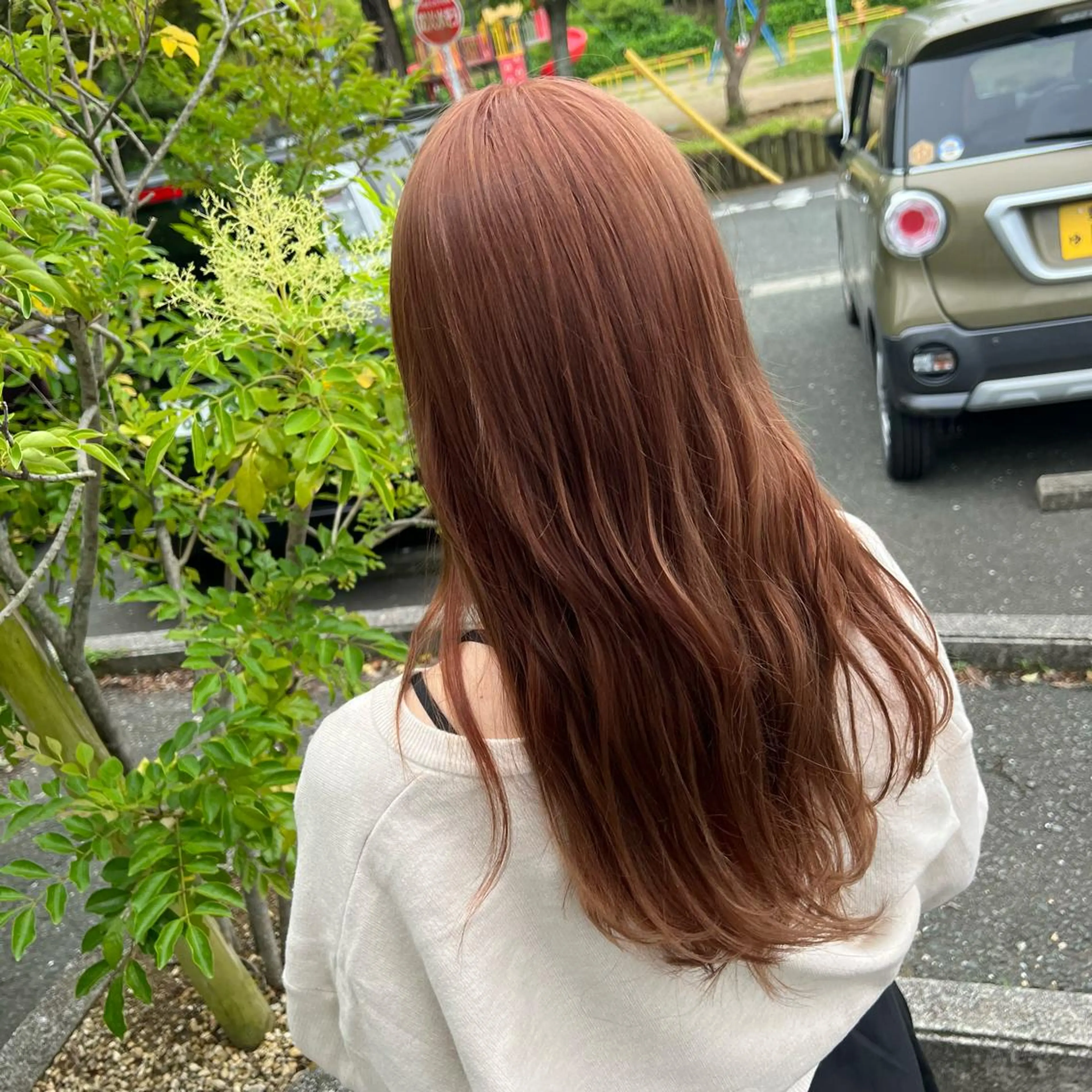 ロング ヘアカラー 平川 侑磨のヘアスタイル