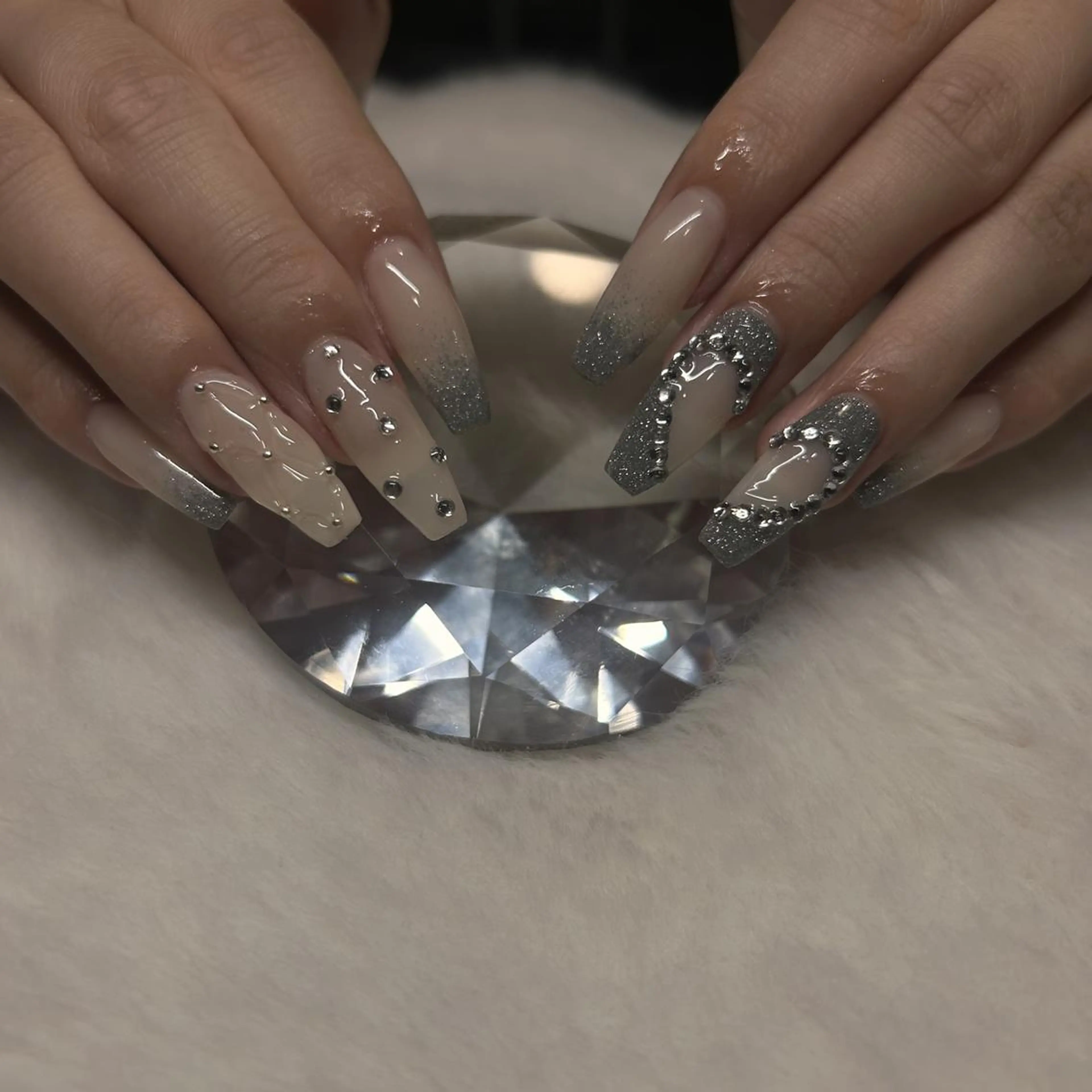 ネイル Megu 【 cutill 】のネイルデザイン