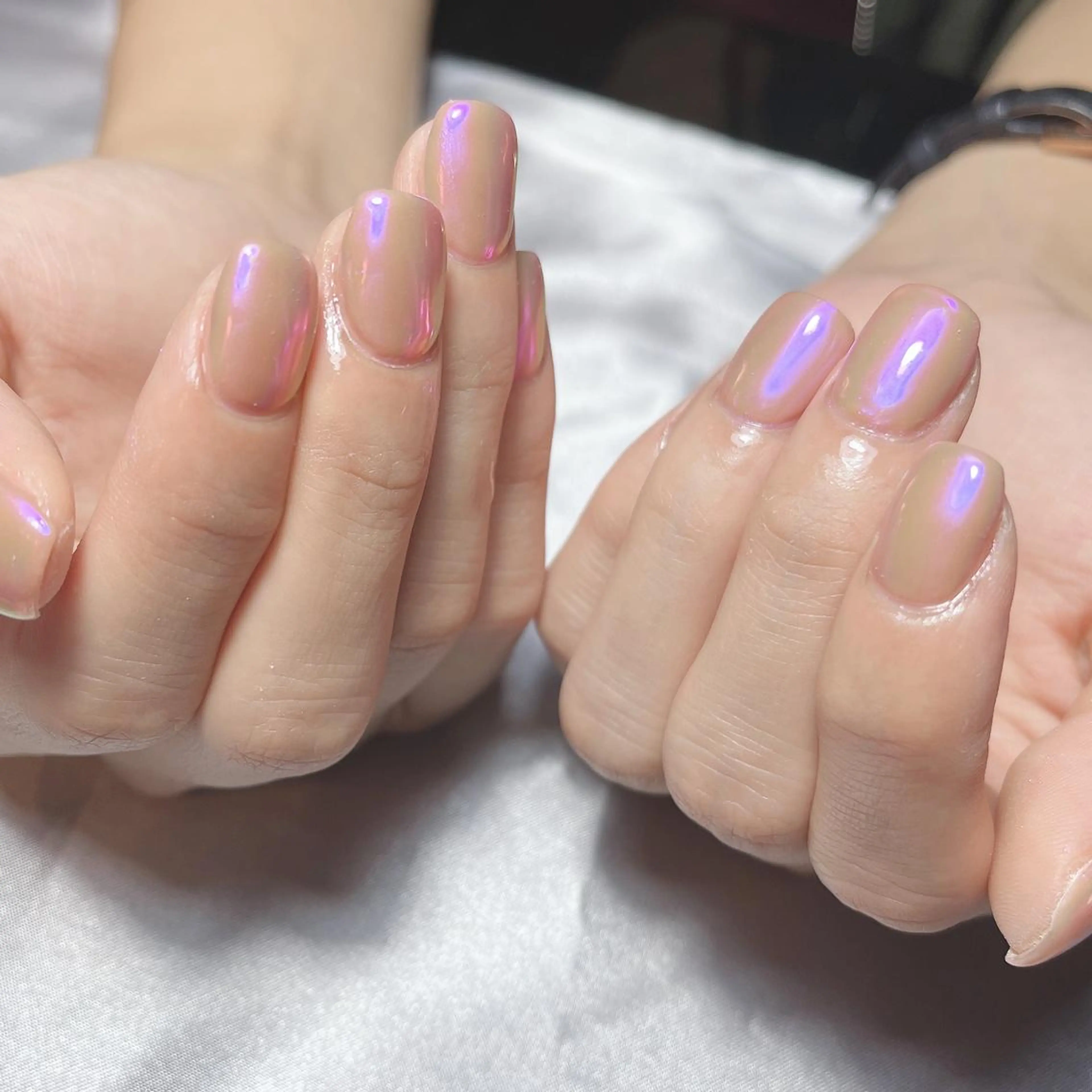 【ジェル】オーロラワンカラー　ベースカラー込み　¥7,500 初回ジェルオフ無料の写真