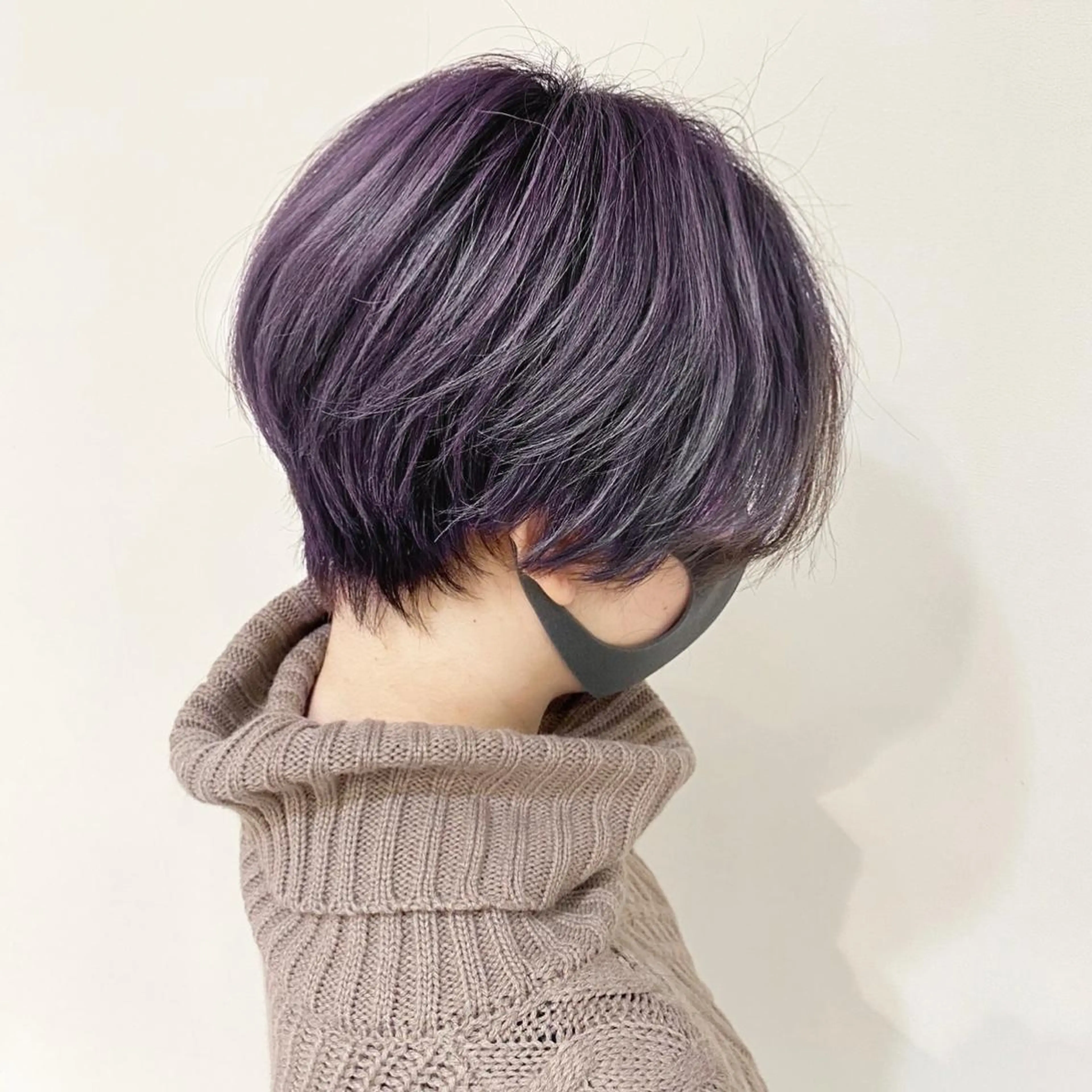 ショート アッシュ ボブ 髪質改善 レイヤーカット ショートヘア カット ヘアカラー ショート〜ミディアム 喜多司のヘアスタイル