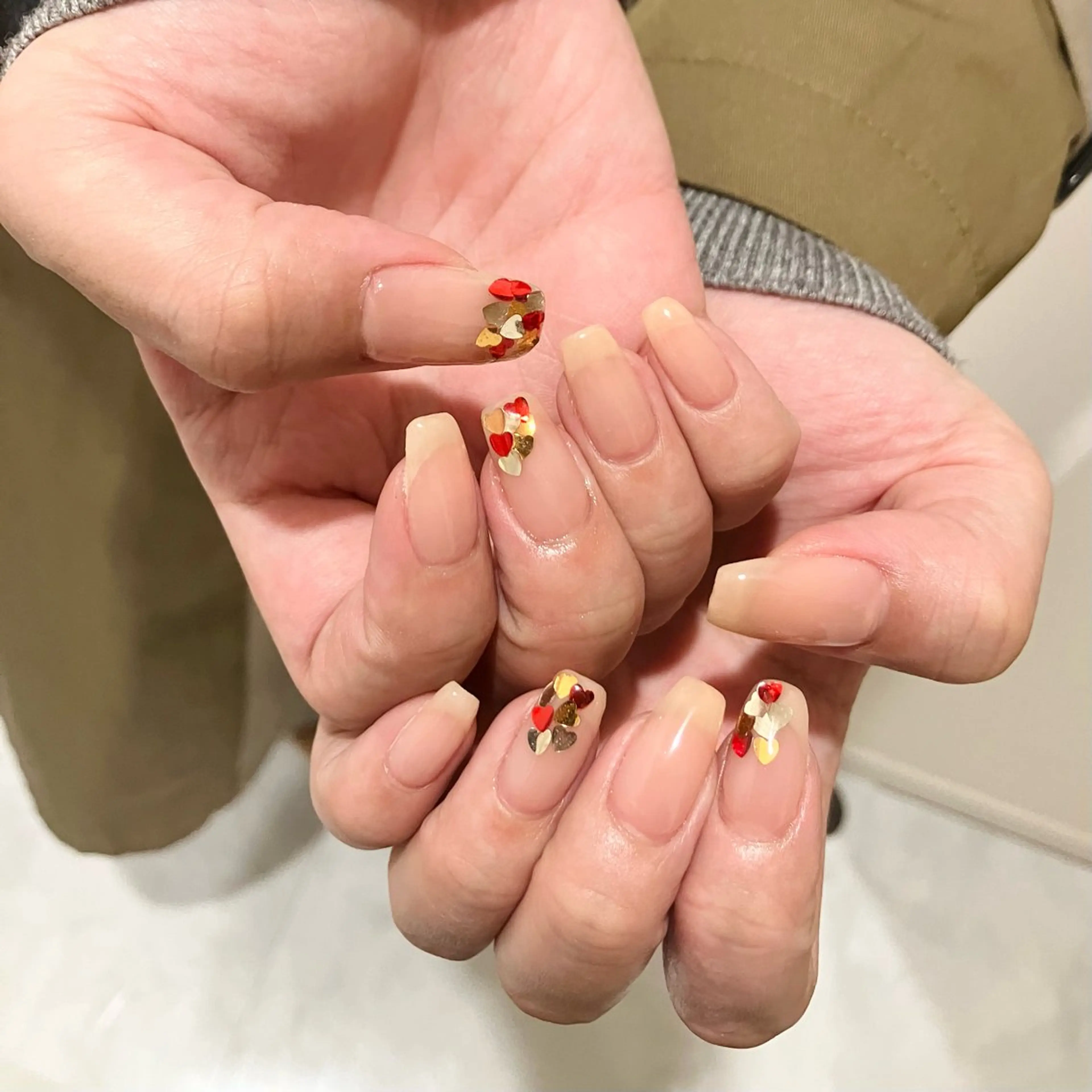 ミディアム ハンドネイル Nail salon Roovely 代官山店【ネイルサロンルブリー】所属・roovely Rumi／ニュアンスのネイルデザイン