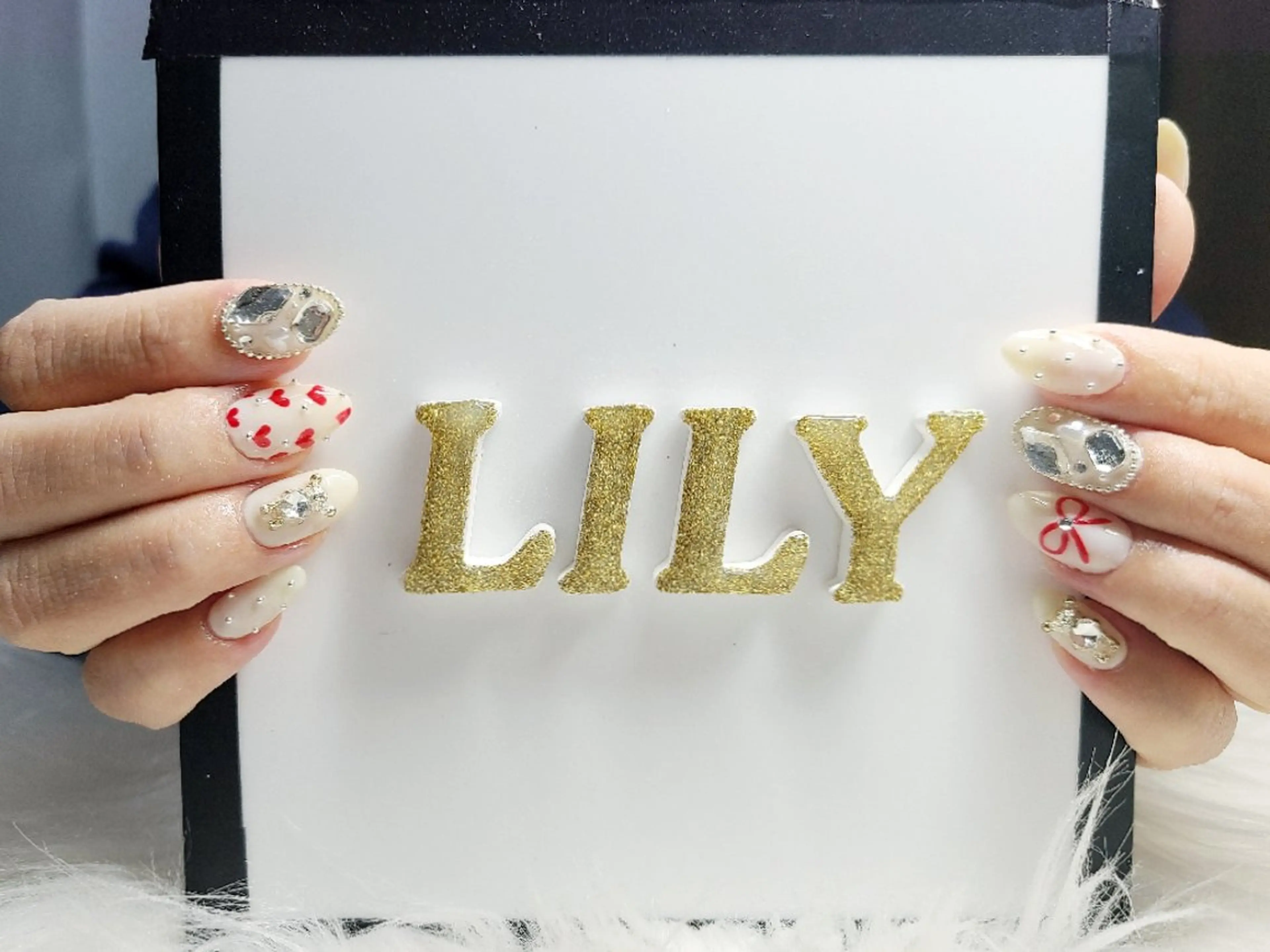 ネイル ハンドネイル Lily Eye&Nailのネイルデザイン