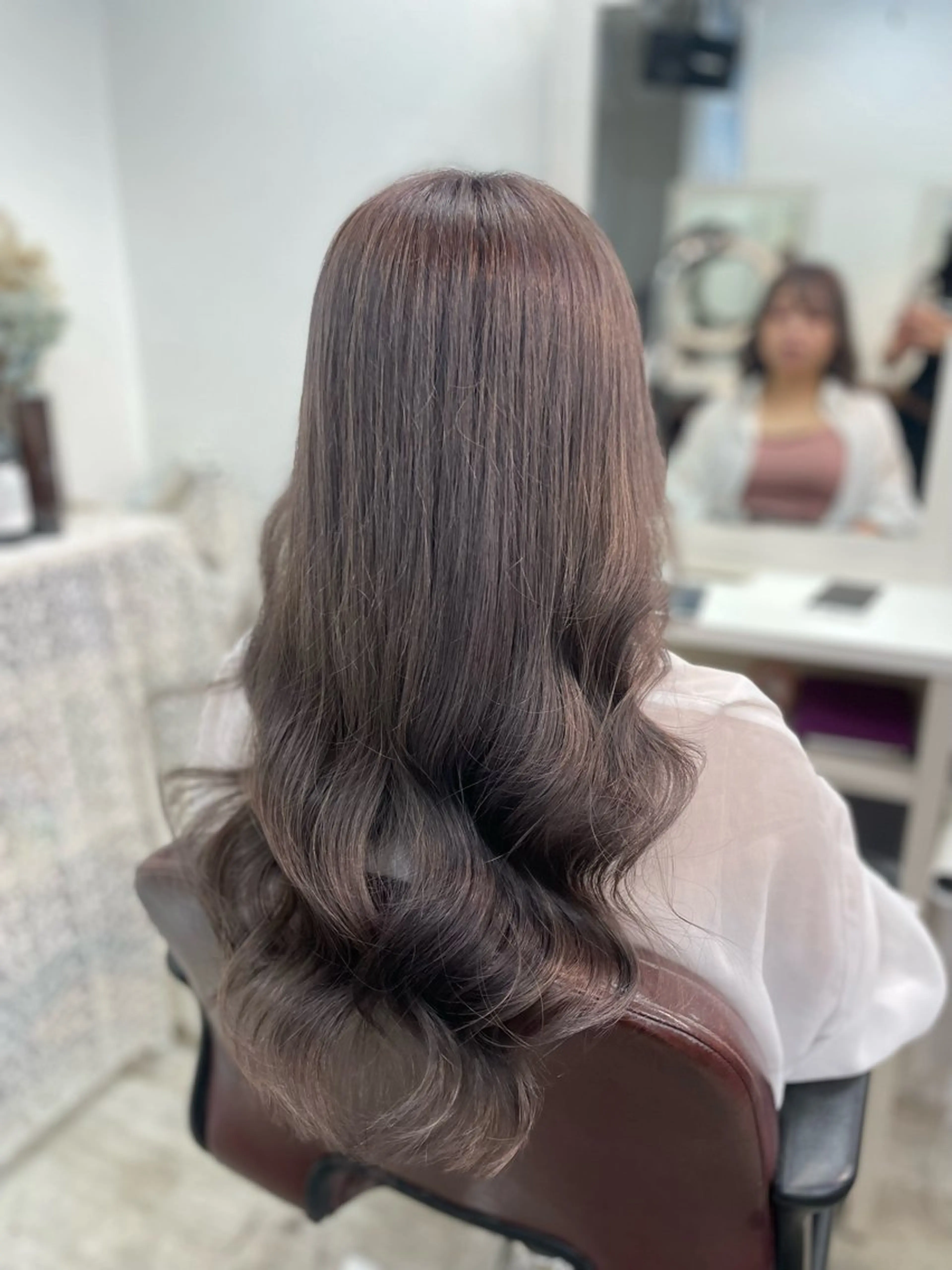 ロング カラー カット ヘアカラー トリートメント ヘアセット 韓国ヘア🤍髪質改善 🇰🇷AKANEのヘアスタイル